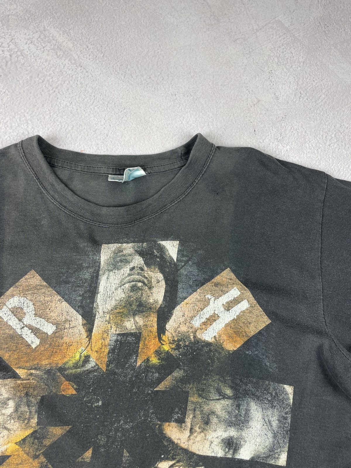 Band Tees × Vintage Vintage Red Hot Chili Peppers RHCP T-Shirt 90s Band Tee Sz L Size US L / EU 52-54 / 3 - 6 Thumbnail