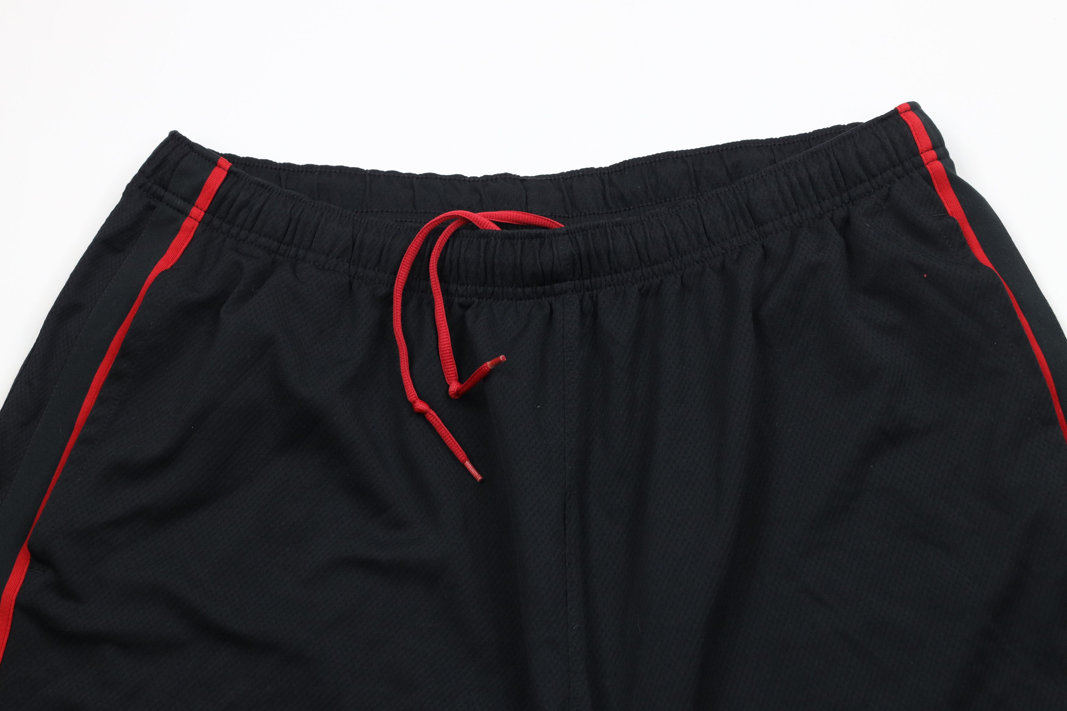Nike × Vintage Vintage Nike Scott Mini Swoosh Striped Gym Basketball Shorts Size US 34 / EU 50 - 2 Thumbnail