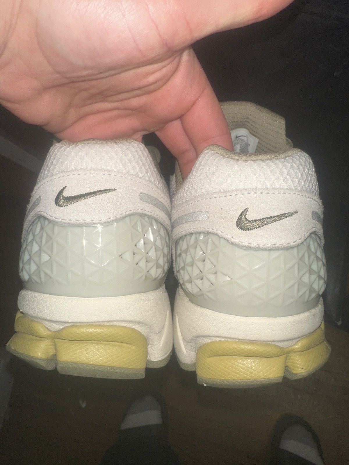 Nike NIKE VOMERO 5 SP Size US 9.5 / EU 42-43 - 7 Thumbnail