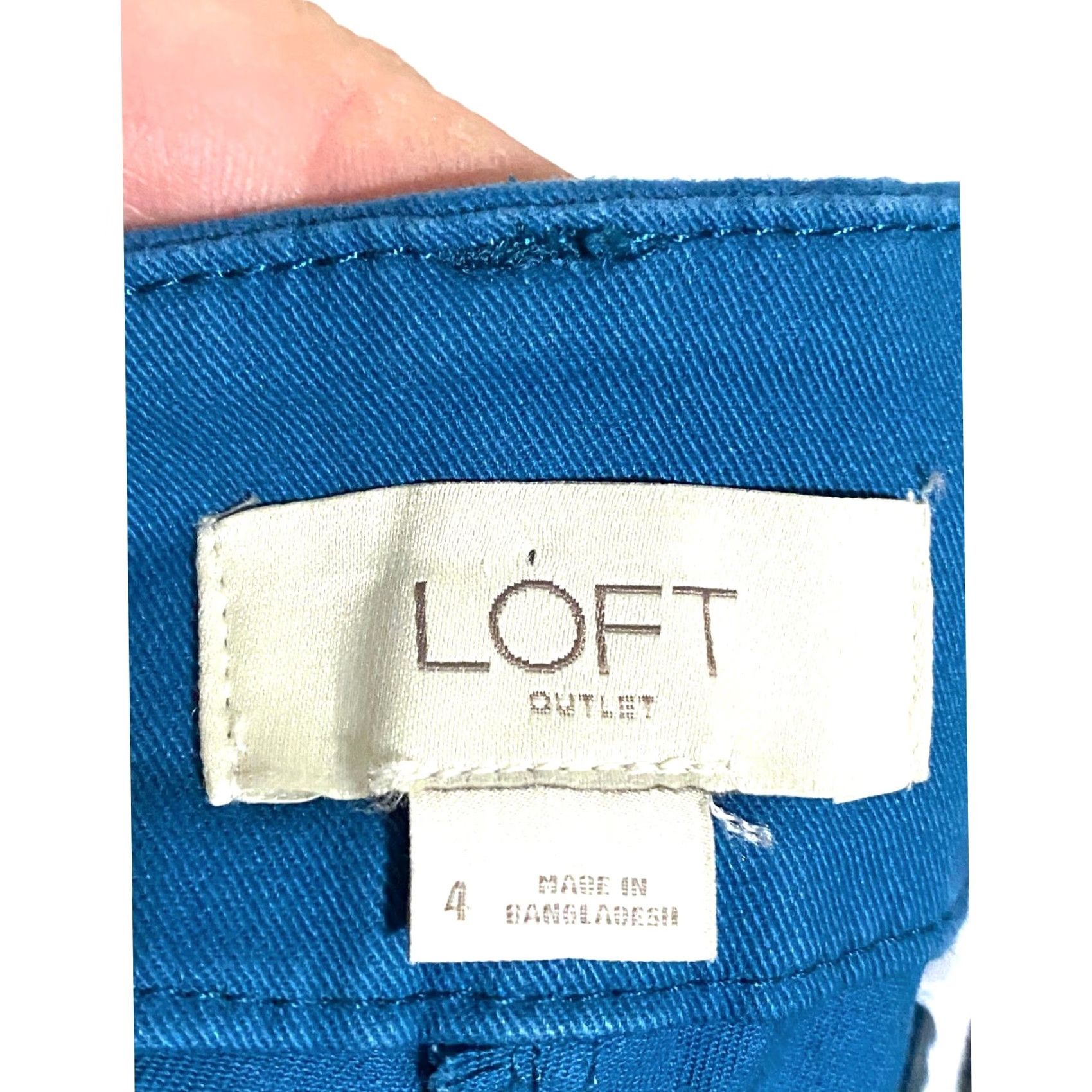 Loft Loft Bermuda Chino Shorts 4 Blue Teal Stretch Preppy Casual Modest Comfort Boho Shirt Womens Regular Small? Size 27" / US 4 / IT 40 - 6 Thumbnail