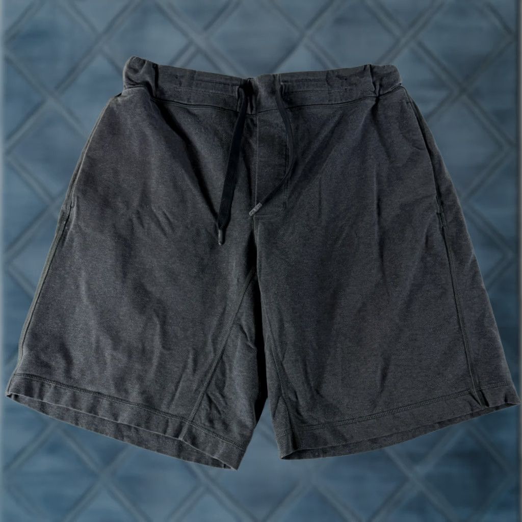 Lululemon Lululemon Men's Large Heathered Gray Sweat Short 11” Shorts Size US 33 - 1 Thumbnail