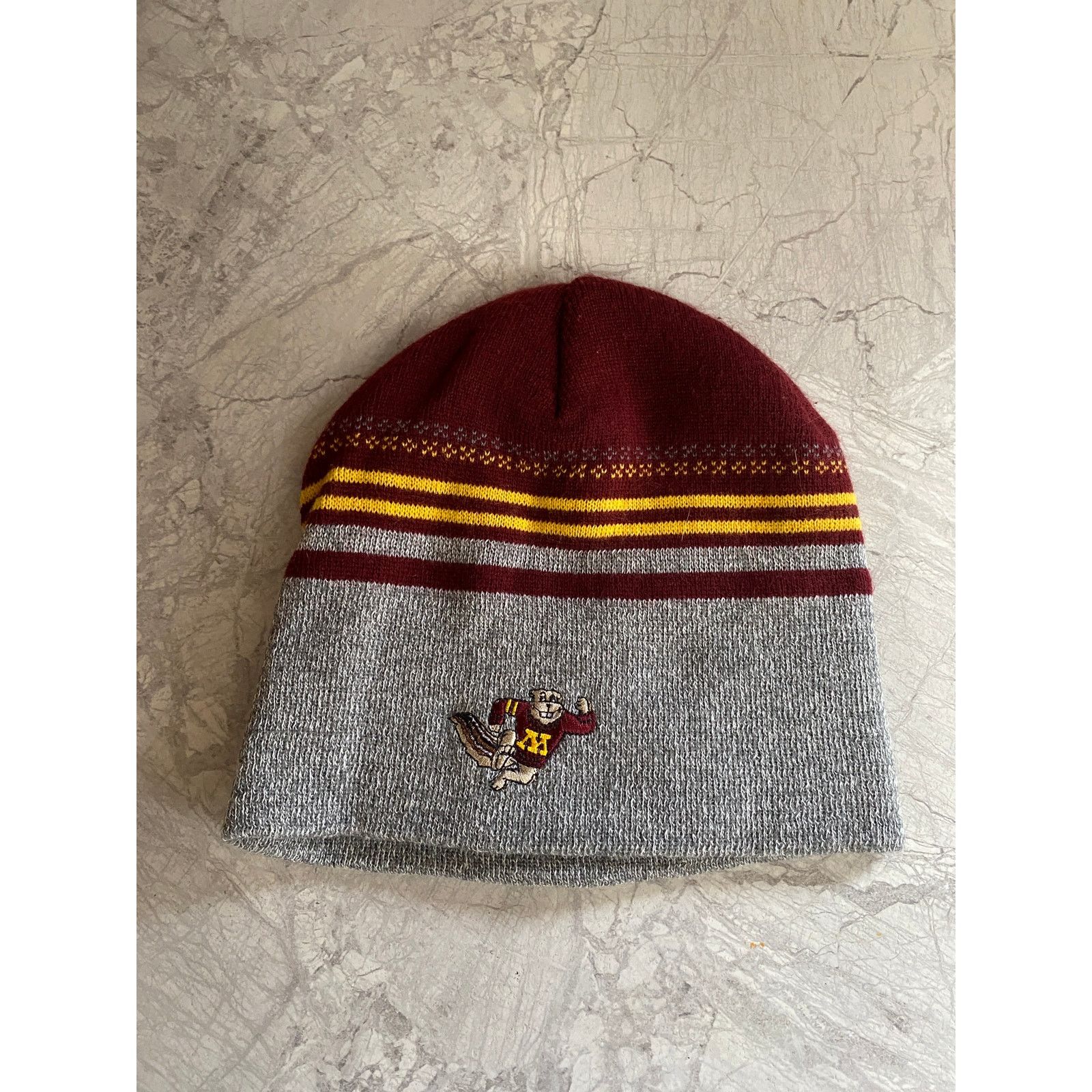 NCAA University of Minnesota Gophers Winter Hat/Skull Cap Size ONE SIZE - 2 Thumbnail