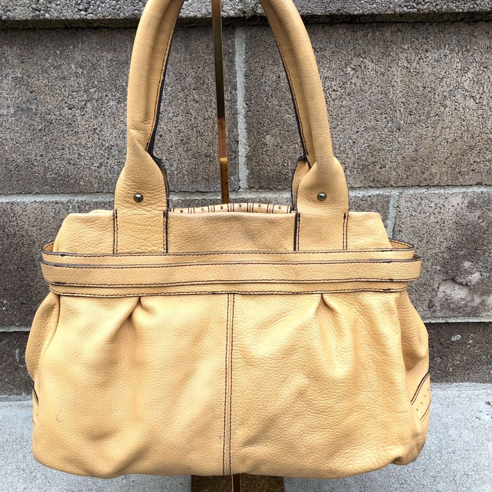 Vintage ADRIENNE VITTADINI Shoulder Hand Bag Purse Women's Tan Genuine Leather Boho - 16" W x 11" H x 7" D - Large - Shoulder Bag - Tan - Designer - Women Size ONE SIZE - 2 Thumbnail