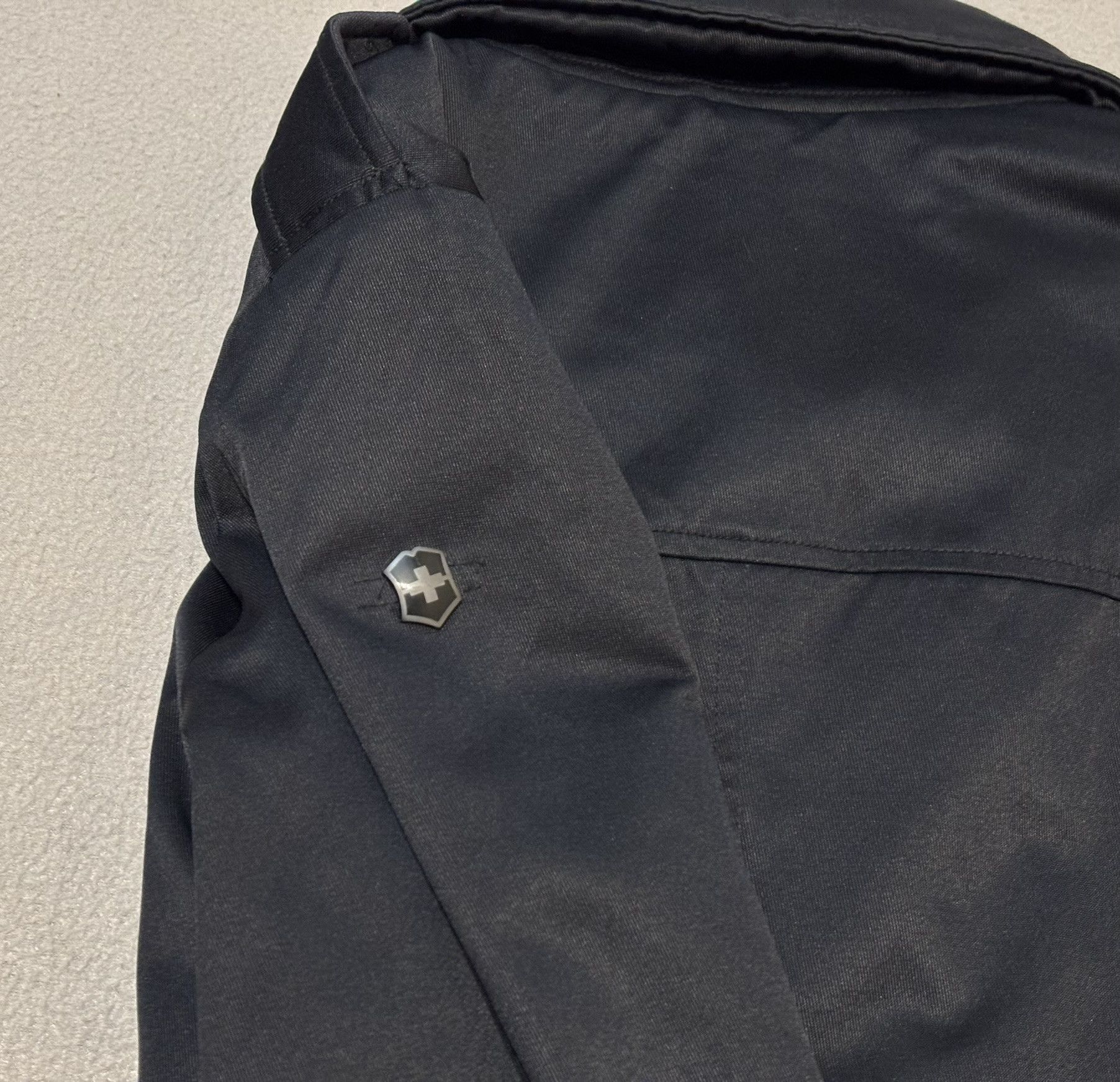 Victorinox Victorinox winter jacket size S Size US S / EU 44-46 / 1 - 11 Thumbnail