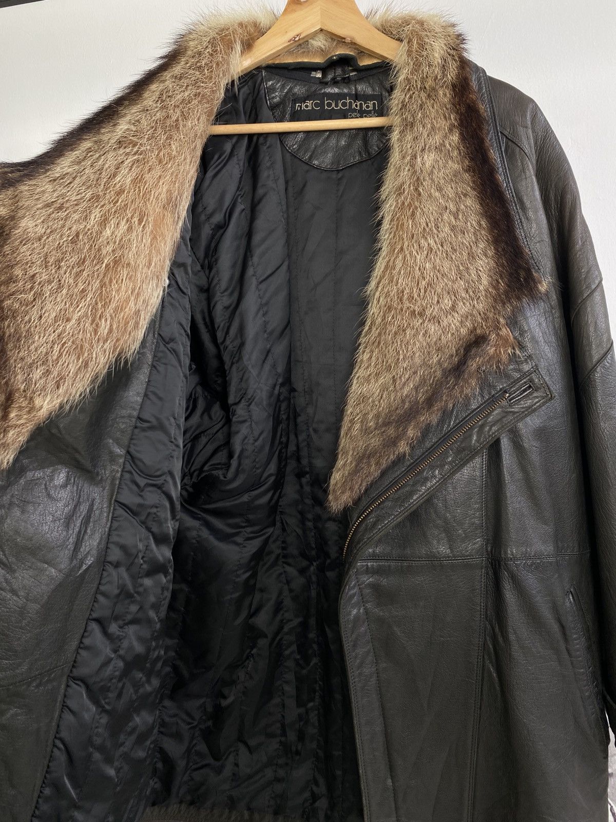 Pelle Pelle Vintage 90’s Pelle Pelle Marc Buchman Fur Leather Jacket Size US M / EU 48-50 / 2 - 7 Thumbnail