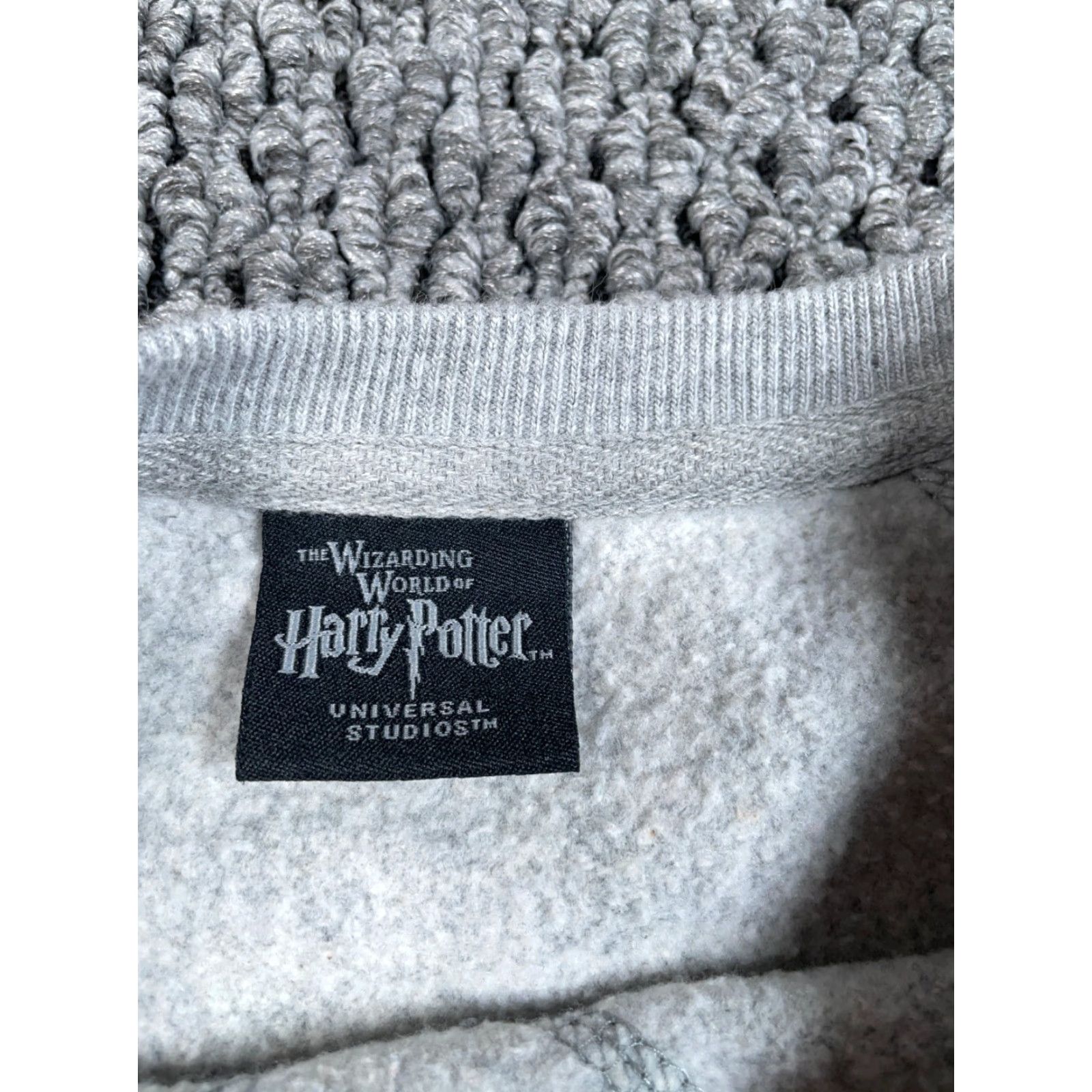 Vintage Harry Potter Sweatshirt Women's Small Gray Embroidered Gryffindor Universal Tag Womens Size S / US 4 / IT 40 - 3 Thumbnail