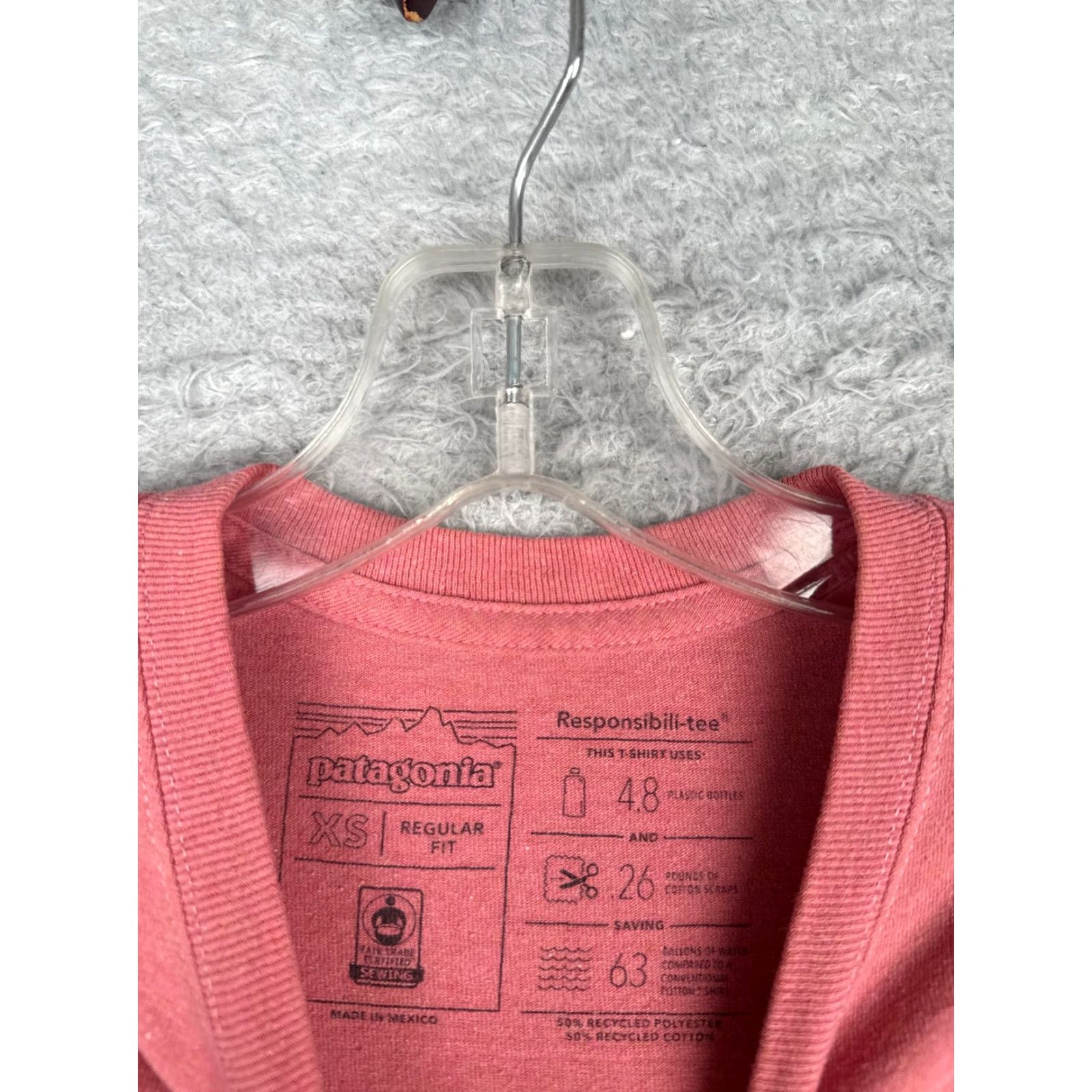 Patagonia Patagonia Shirt Mens XS Pink Short Sleeve Crew Cotton Blend Pocket Logo Size US XS / EU 42 / 0 - 7 Thumbnail