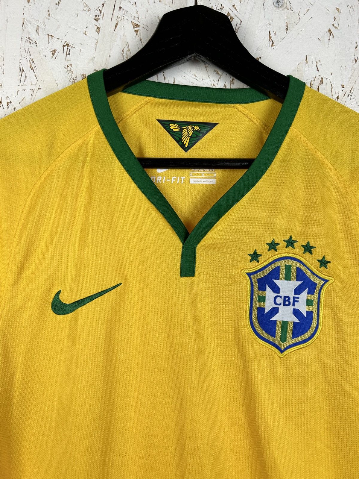 Nike Nike Brazil CBF 2014 Home World Cup Soccer Jersey Yellow M Size US M / EU 48-50 / 2 - 2 Thumbnail