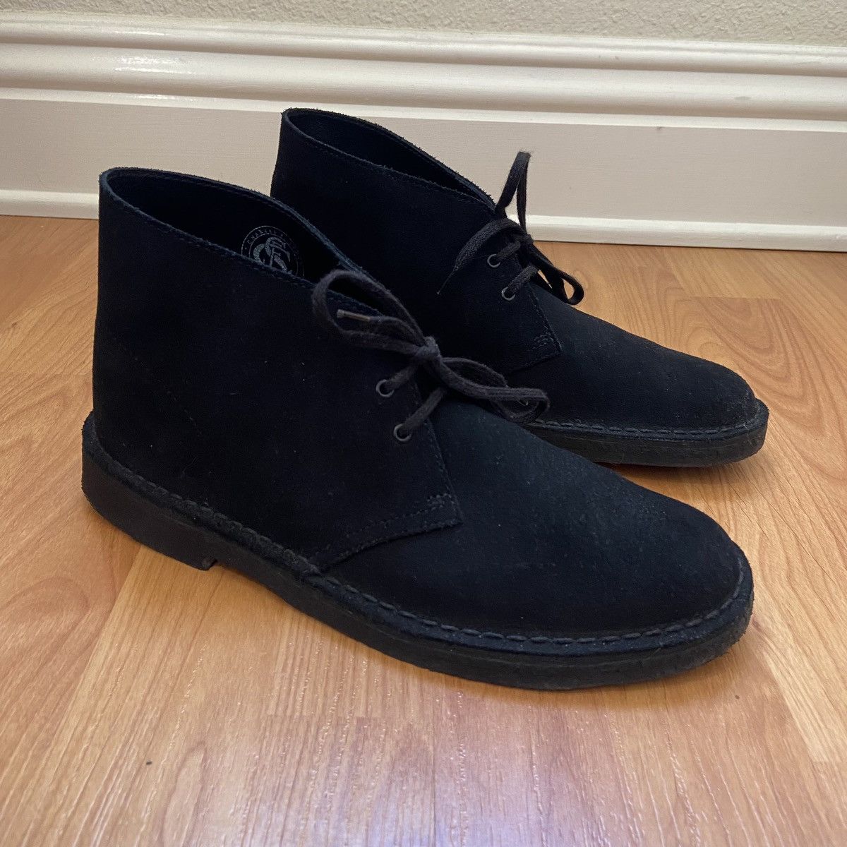 Clarks Clarks Originals Men’s Desert Boots Evo Black Boots 8.5M Size US 8.5 / EU 41-42 - 1 Thumbnail