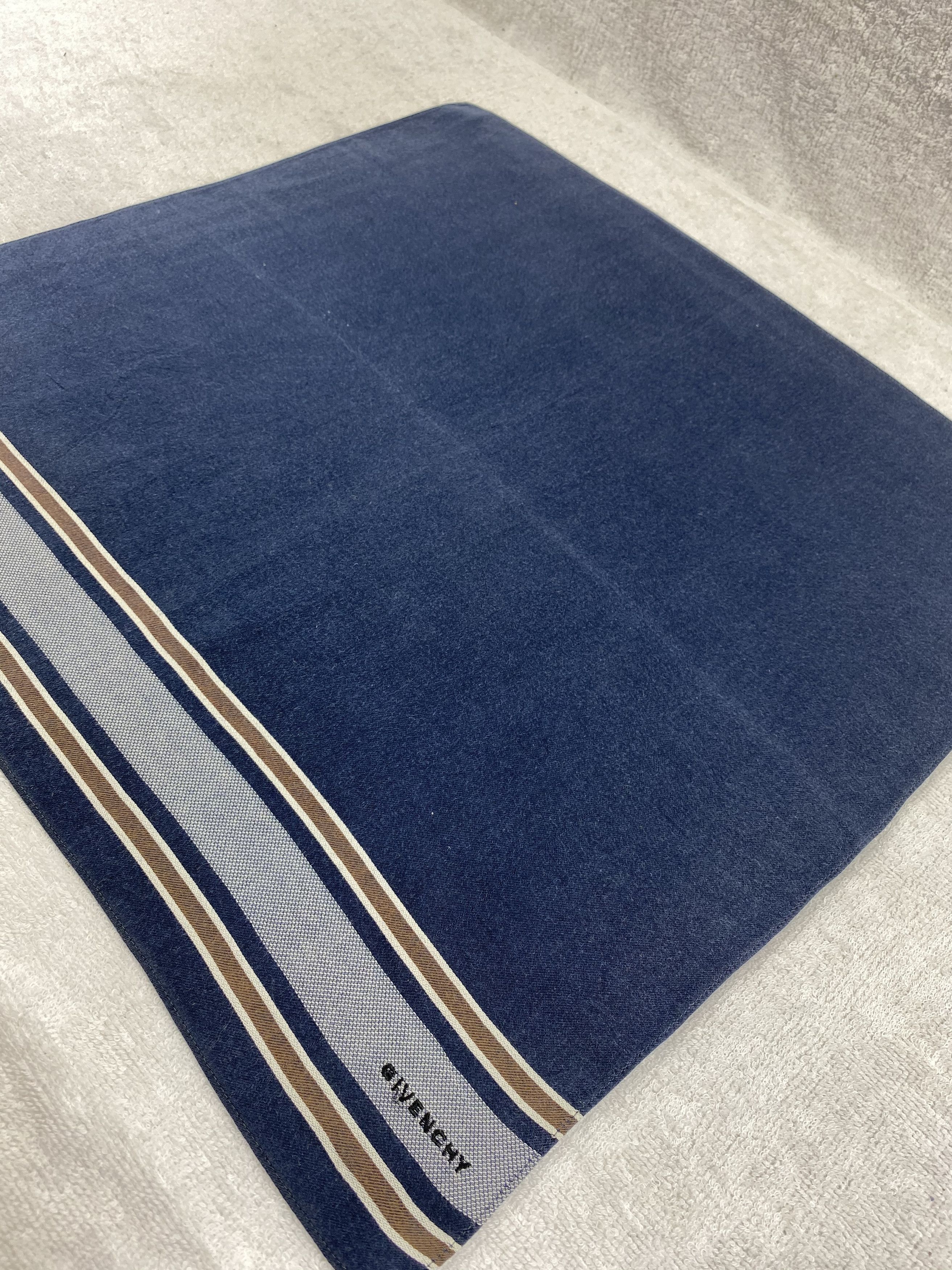 Vintage Givenchy Bandana / Handkerchief / Neckerchief Size ONE SIZE - 4 Thumbnail