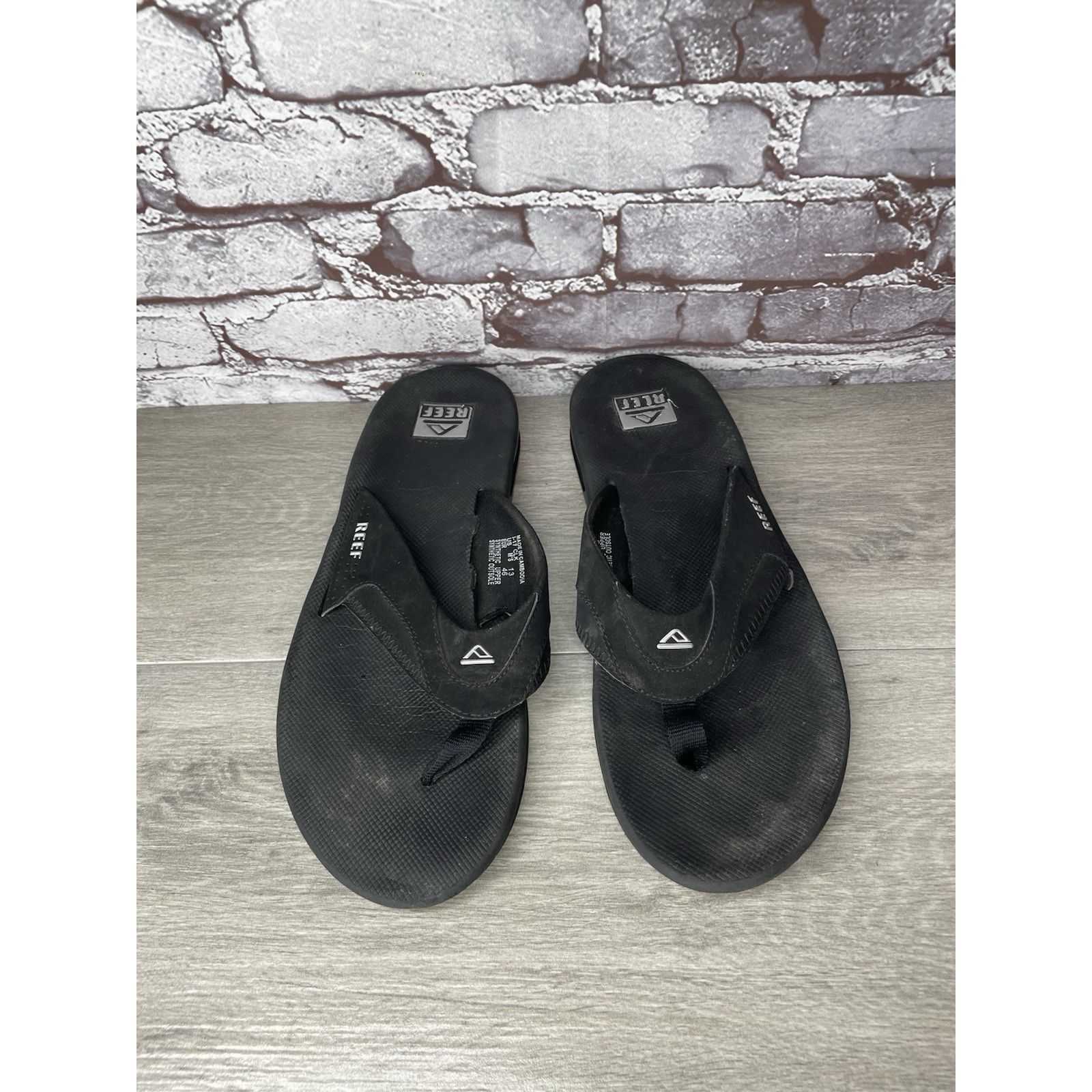 REEF Reef Black Synthetic Bottle Opener Foam Flip Flop Sandals Me Size US 13 / EU 46 - 16 Thumbnail