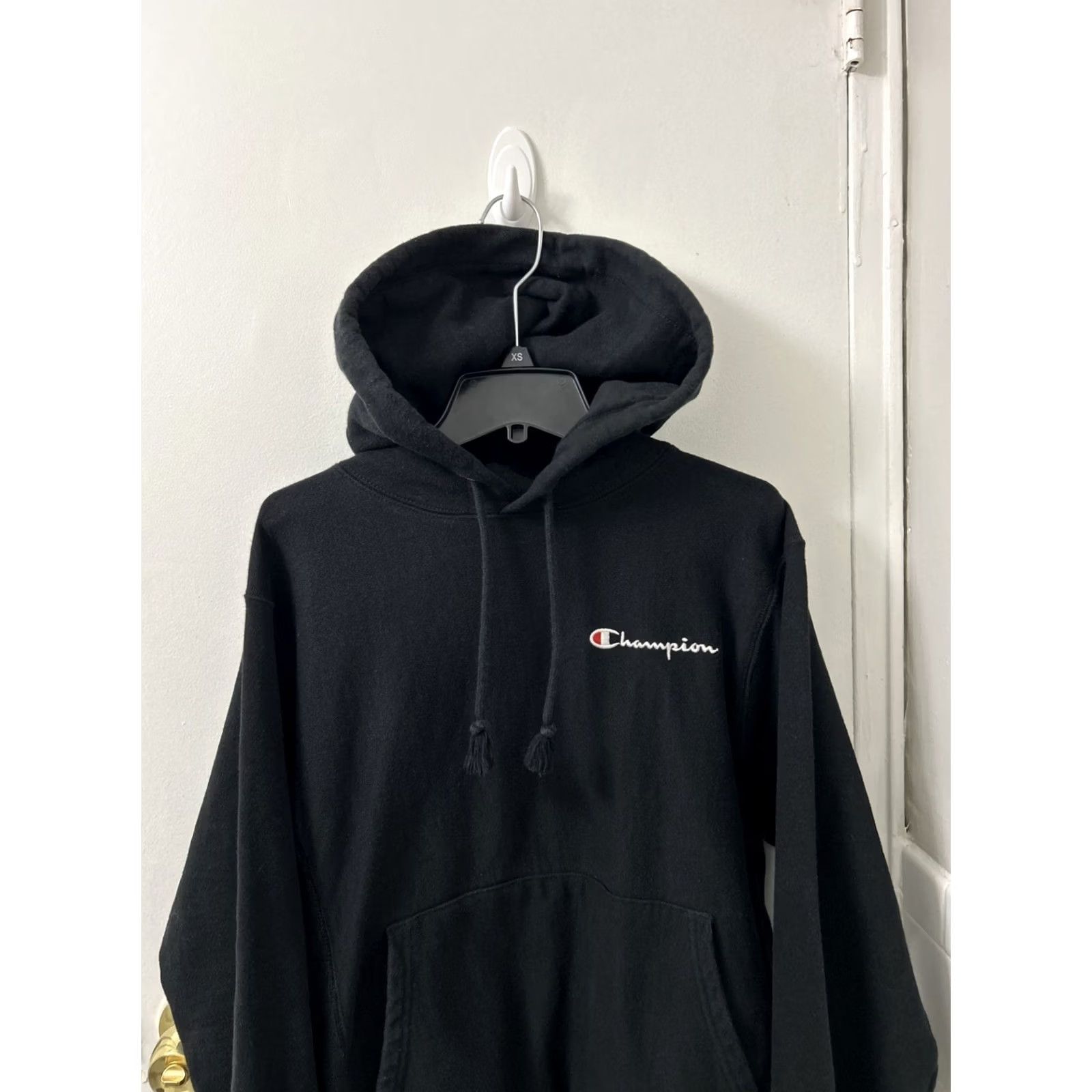 Champion VINTAGE Champion Reverse Weave Hoodie Mens Small Black Pullover Logo Sweatshirt Sweater Size US S / EU 44-46 / 1 - 2 Thumbnail