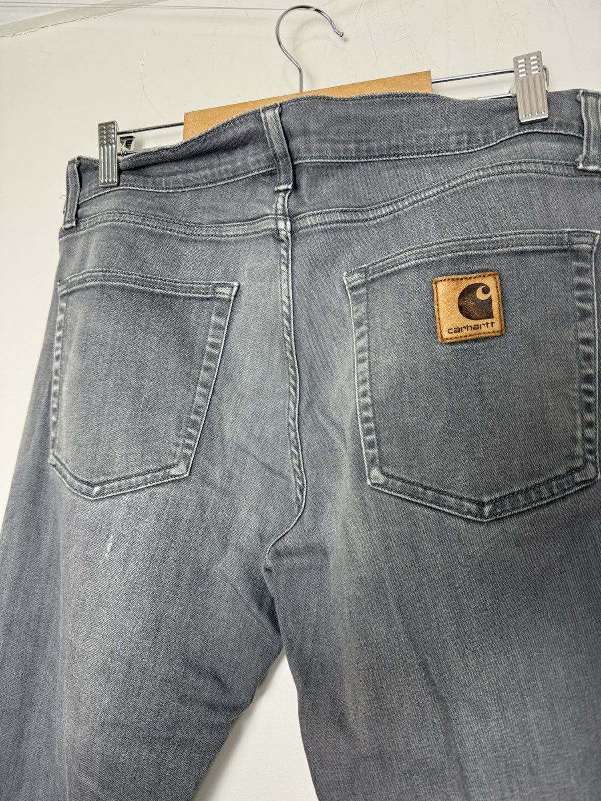 Carhartt Vintage sun faded distressed carhartt denim jeans workstyle Size US 33 - 3 Thumbnail