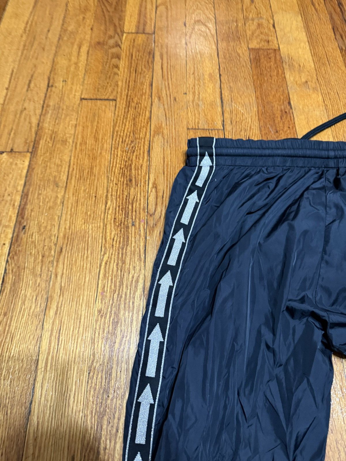 Off-White Off-White Nylon Track Pants Size Medium Size US 32 / EU 48 - 6 Thumbnail