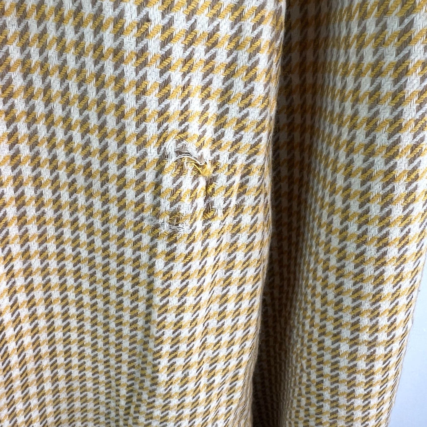 Vintage Vintage Beatrice Italia Wool Belted Skirt Womens Size 8 Yellow 32X32 Size 30" / US 8 / IT 44 - 4 Thumbnail