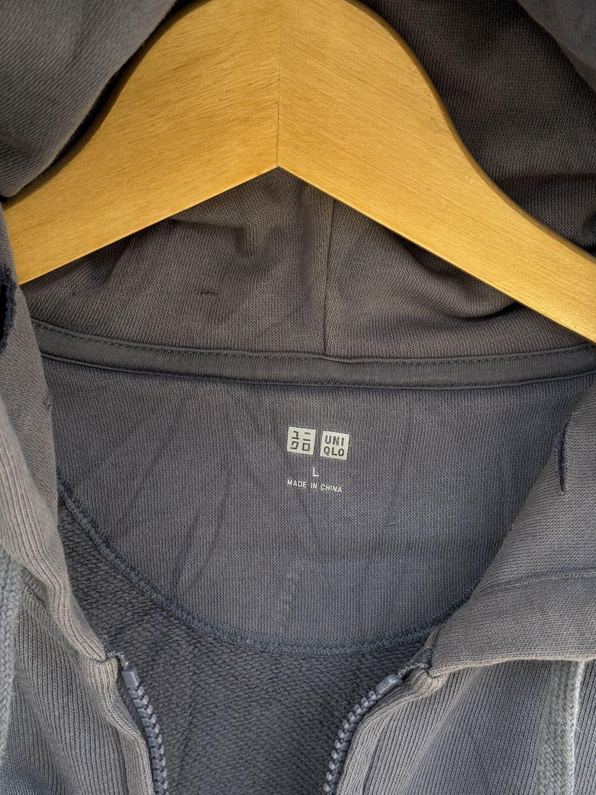 Japanese Brand Distressed Zipper Hoodie Faded Uniqlo Ifsixwasnine lgb Size US L / EU 52-54 / 3 - 9 Thumbnail