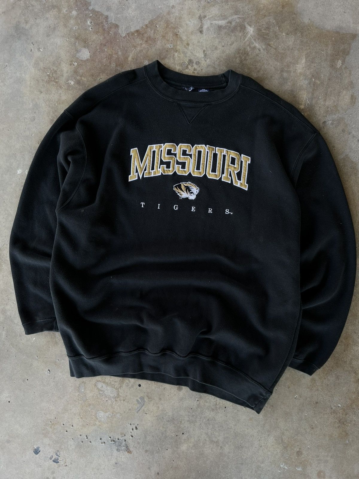 Vintage Vintage University of Mizzou Missouri Sweatshirt Crewneck Size US XL / EU 56 / 4 - 2 Thumbnail