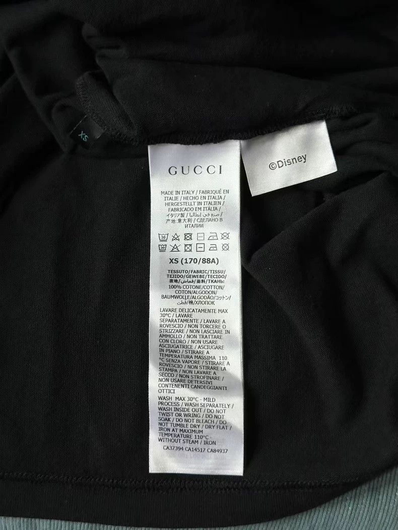 Gucci Gucci Black Donald Duck short sleeves 2501-Nextarrow Size US XS / EU 42 / 0 - 4 Thumbnail