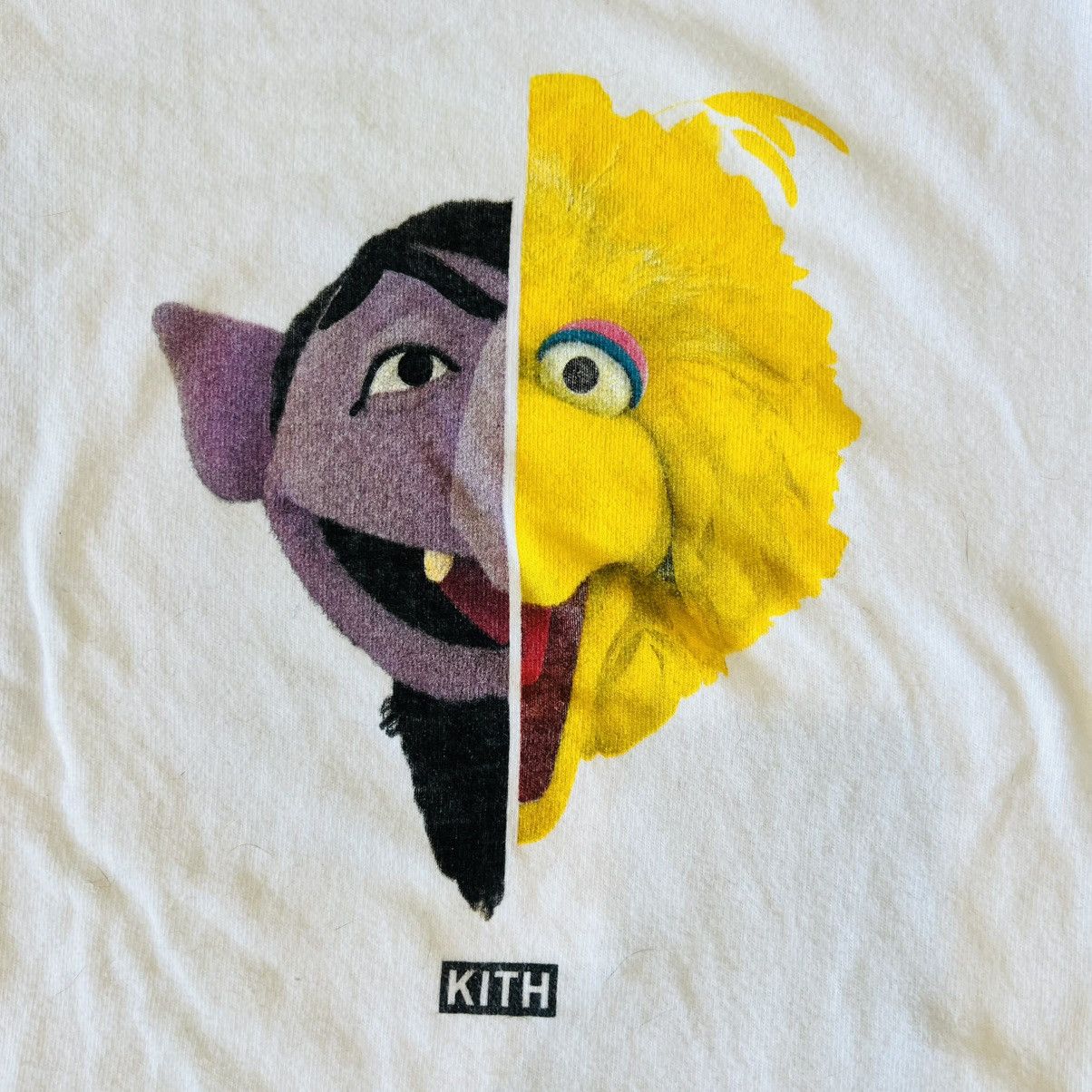 Bergdorf Goodman × Kith Kith Bergdorf Goodman Sesame Street Henson Shirt Size US S / EU 44-46 / 1 - 2 Thumbnail