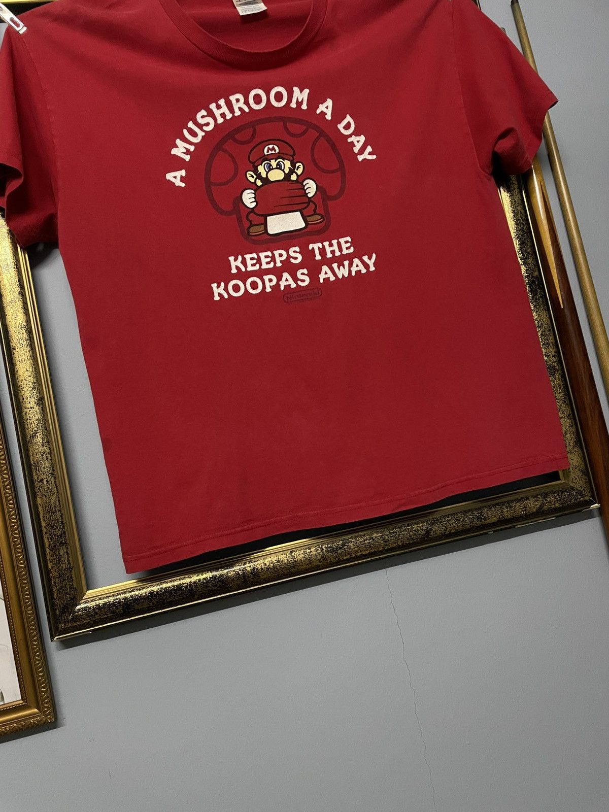 Vintage Vintage Y2K Super Mario Mushroom Day Graphic Streetwear Tee Size US M / EU 48-50 / 2 - 4 Thumbnail