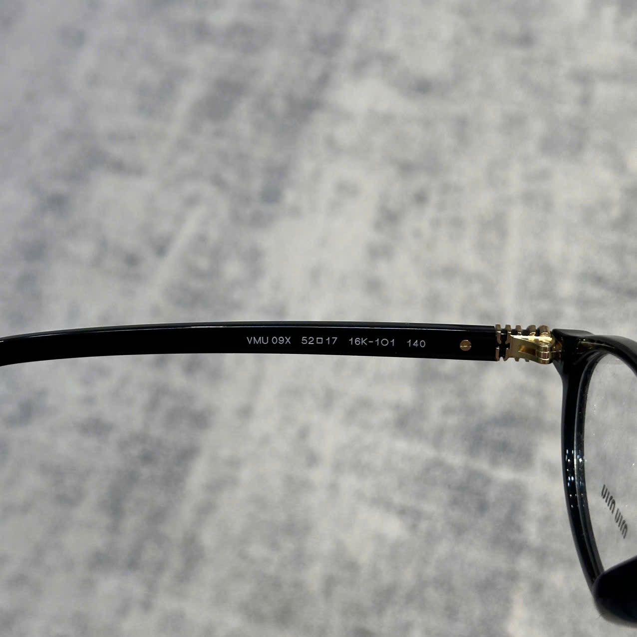 Miu Miu MIU MIU MU 09XV 16K1O1 Sunglasses BLACK Size ONE SIZE - 6 Thumbnail