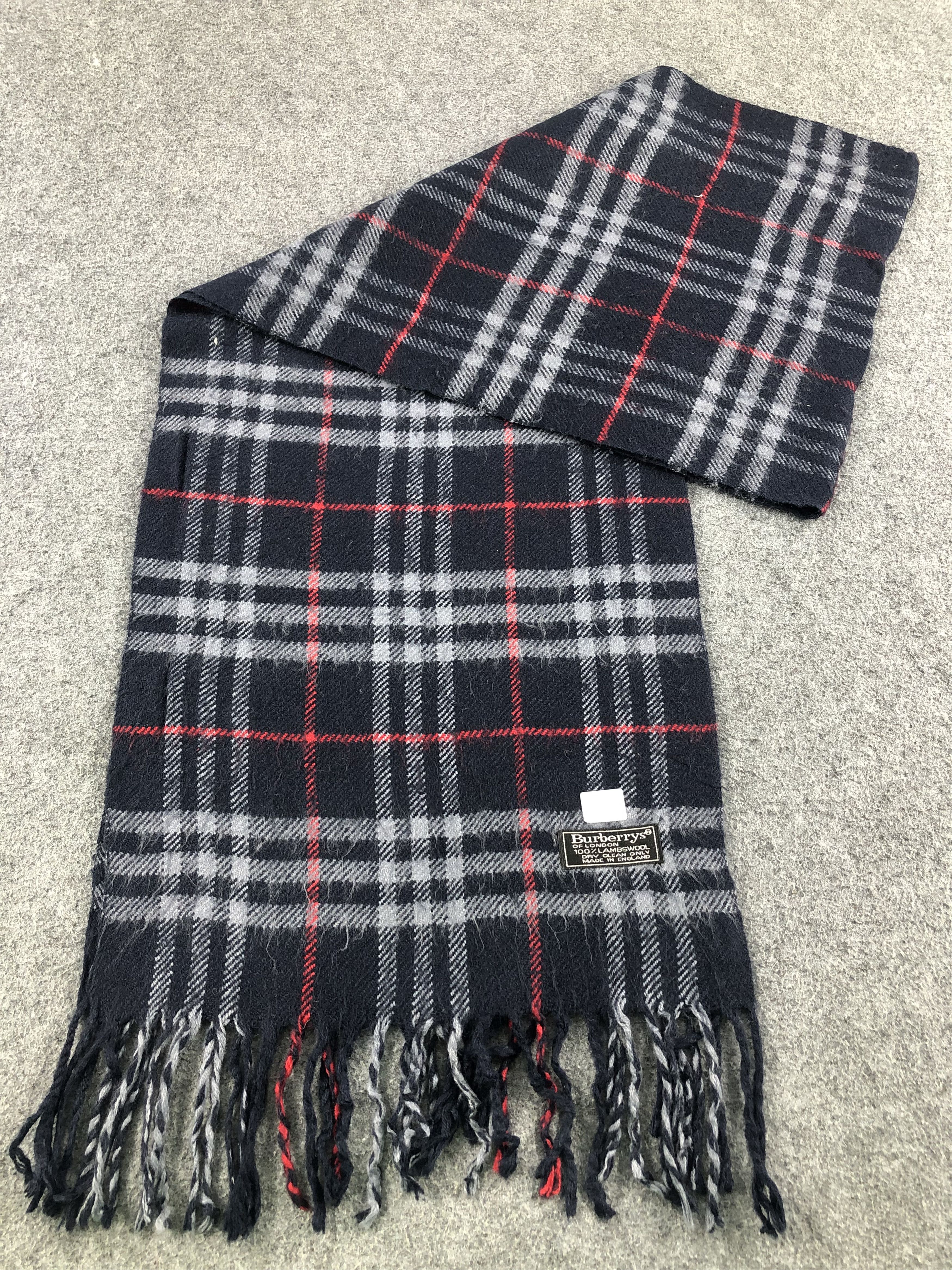 Burberry Burberry Scarf / Muffler / Neckwear Size ONE SIZE - 5 Thumbnail