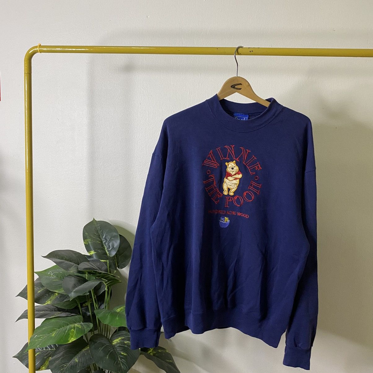 Vintage 1990s Disney Winnie The Pooh Embroidery Crewneck Sweatshirt Size US L / EU 52-54 / 3 - 1 Thumbnail