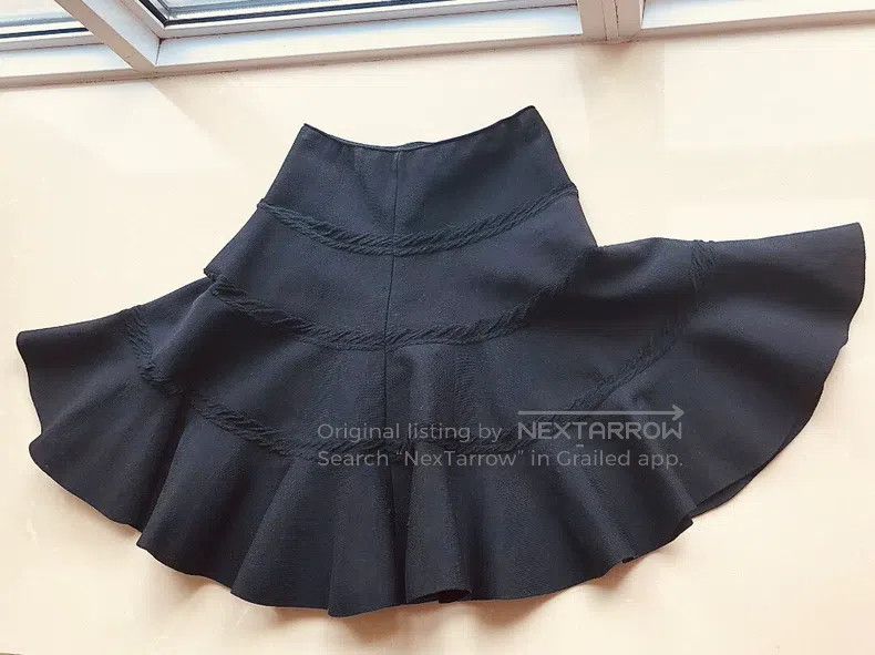 Alaia Alaia Wool Extra Large Skirt Skirt Size 24" / US 00 / IT 34 - 3 Thumbnail
