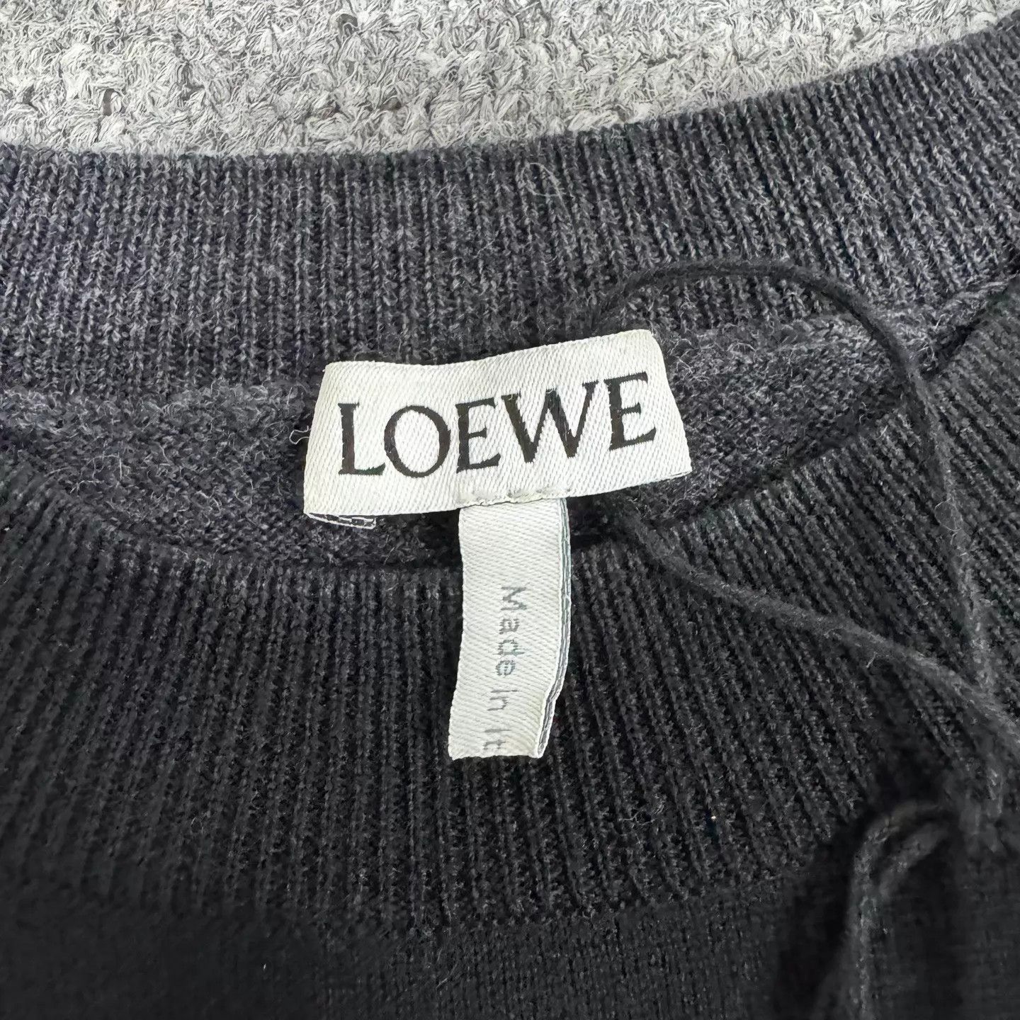 Loewe Loewe square logo crewneck knit sweater XS new with tags Size XS / US 0-2 / IT 36-38 - 6 Thumbnail