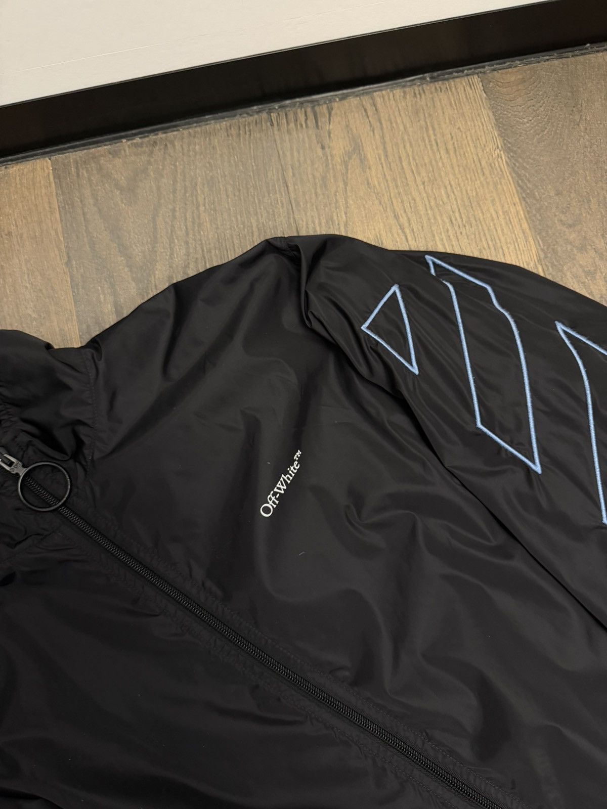 Off-White Off-white jacket with embroidered emblems Size US M / EU 48-50 / 2 - 3 Thumbnail