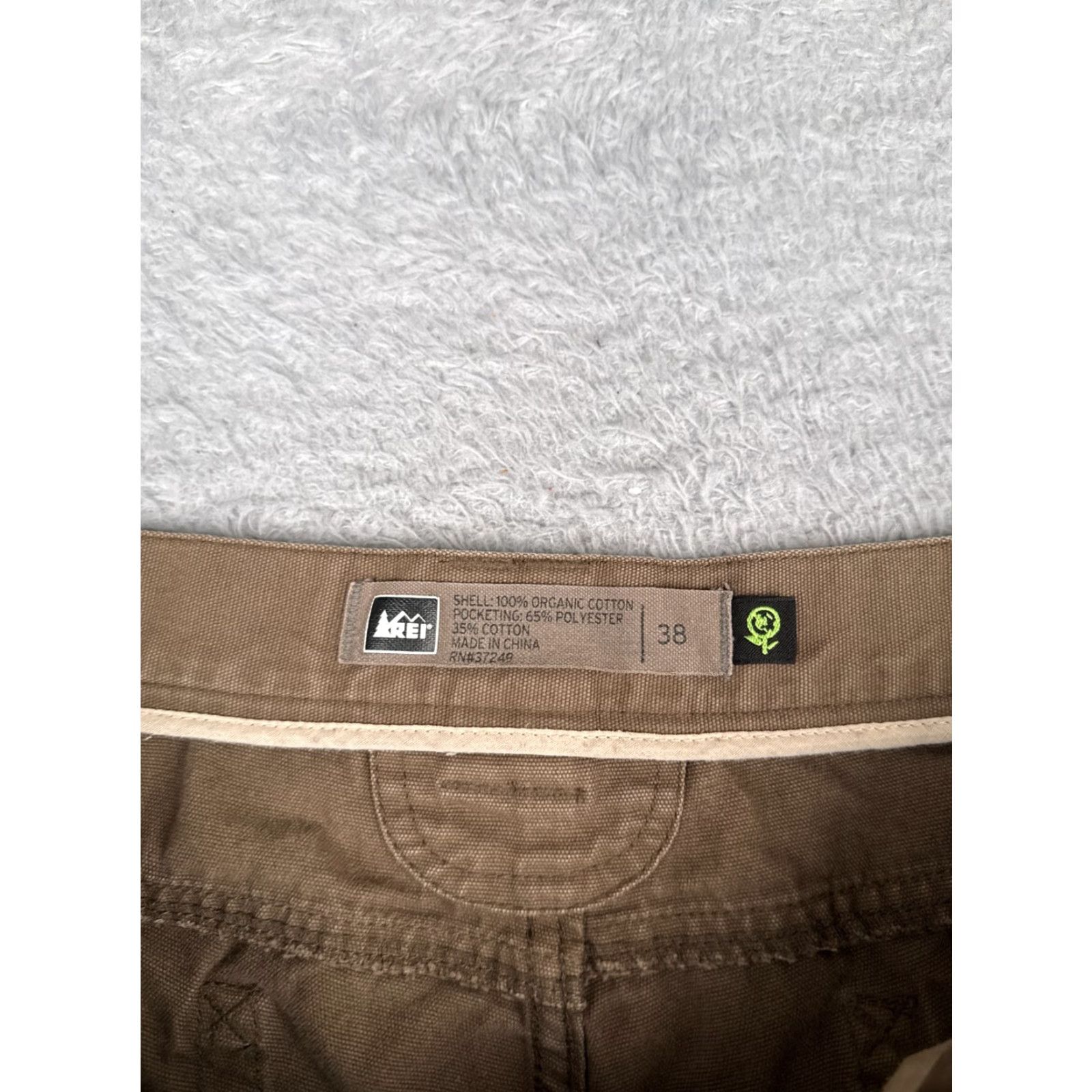 Vintage REI Chino Shorts Men 38 Brown 100% Cotton Duck Fabric Cargo Pockets Cargo Short Modern Regular Fit Cotton Casual Outdoor Men's Shorts Size US 38 / EU 54 - 7 Thumbnail
