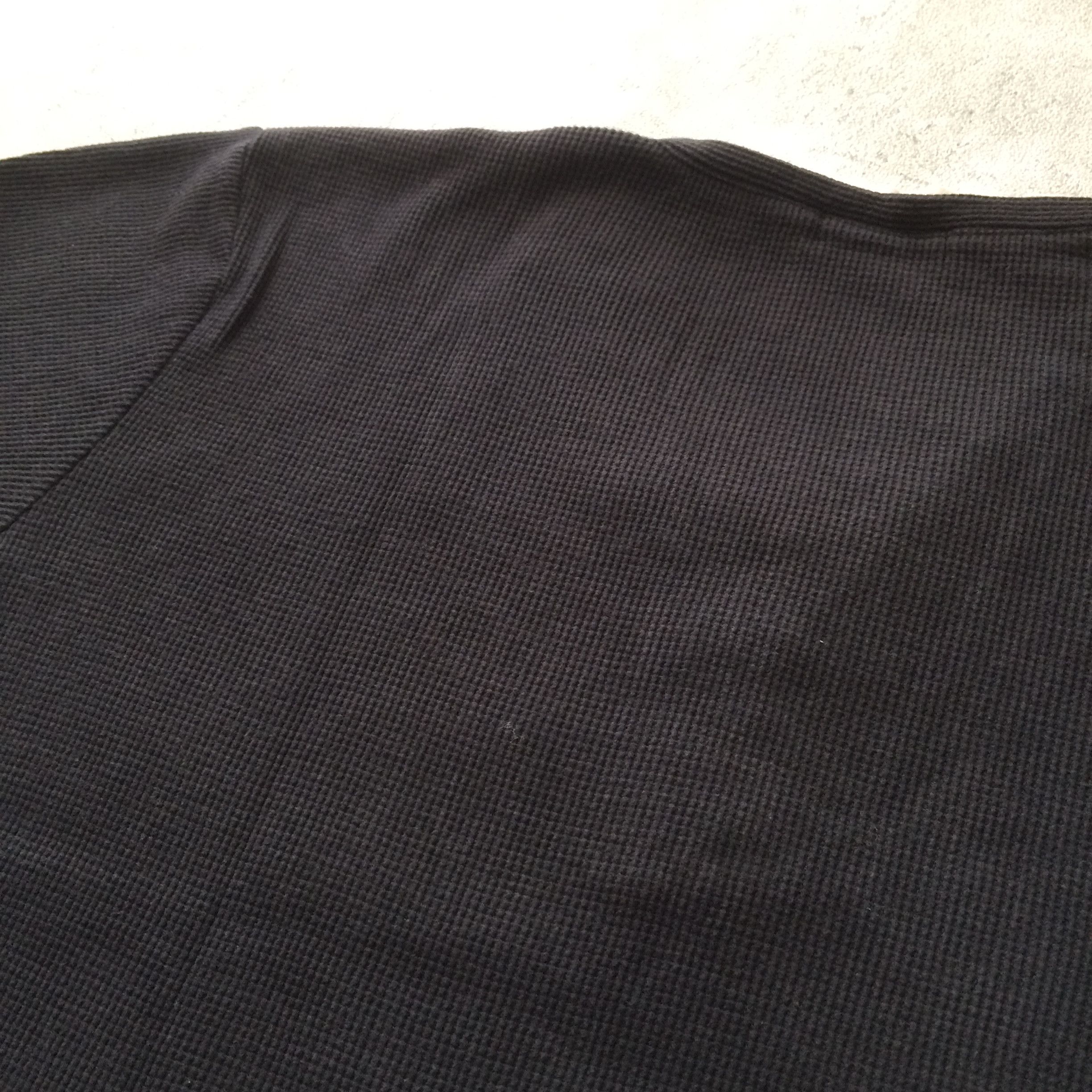 Japanese Brand Thruxton men short sleeve with button detail on V collar Size US M / EU 48-50 / 2 - 6 Thumbnail