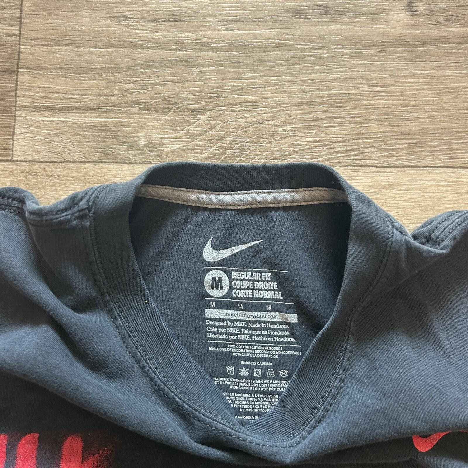 Nike Nike Manchester United Chicharito #14 Black t shirt size M Size US L / EU 52-54 / 3 - 5 Thumbnail