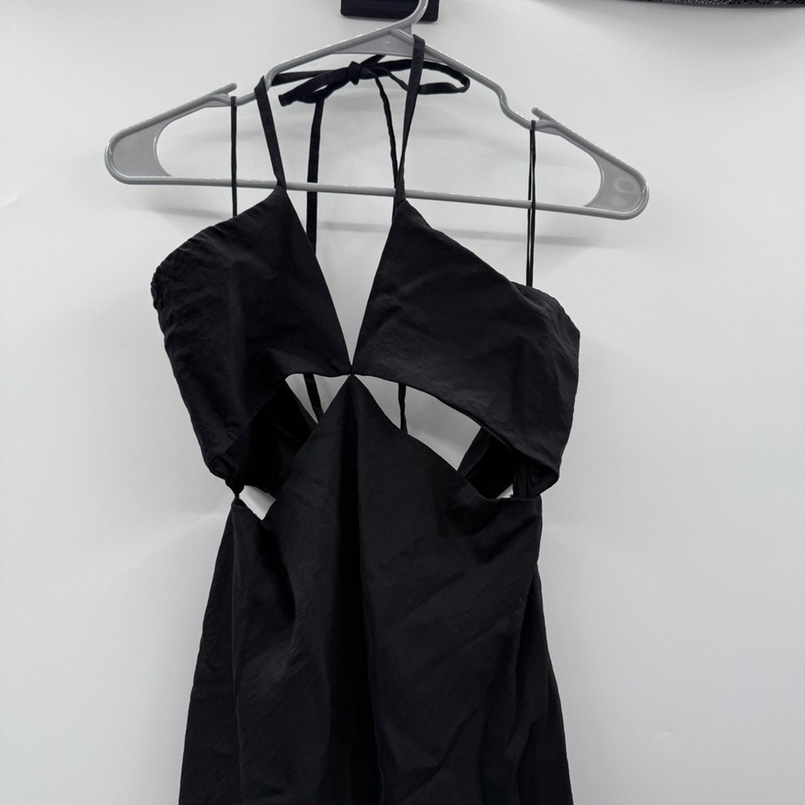 Other Marina Moscone Shipwrecked Cutaway Black Halter Midi Dress Size M / US 6-8 / IT 42-44 - 4 Thumbnail