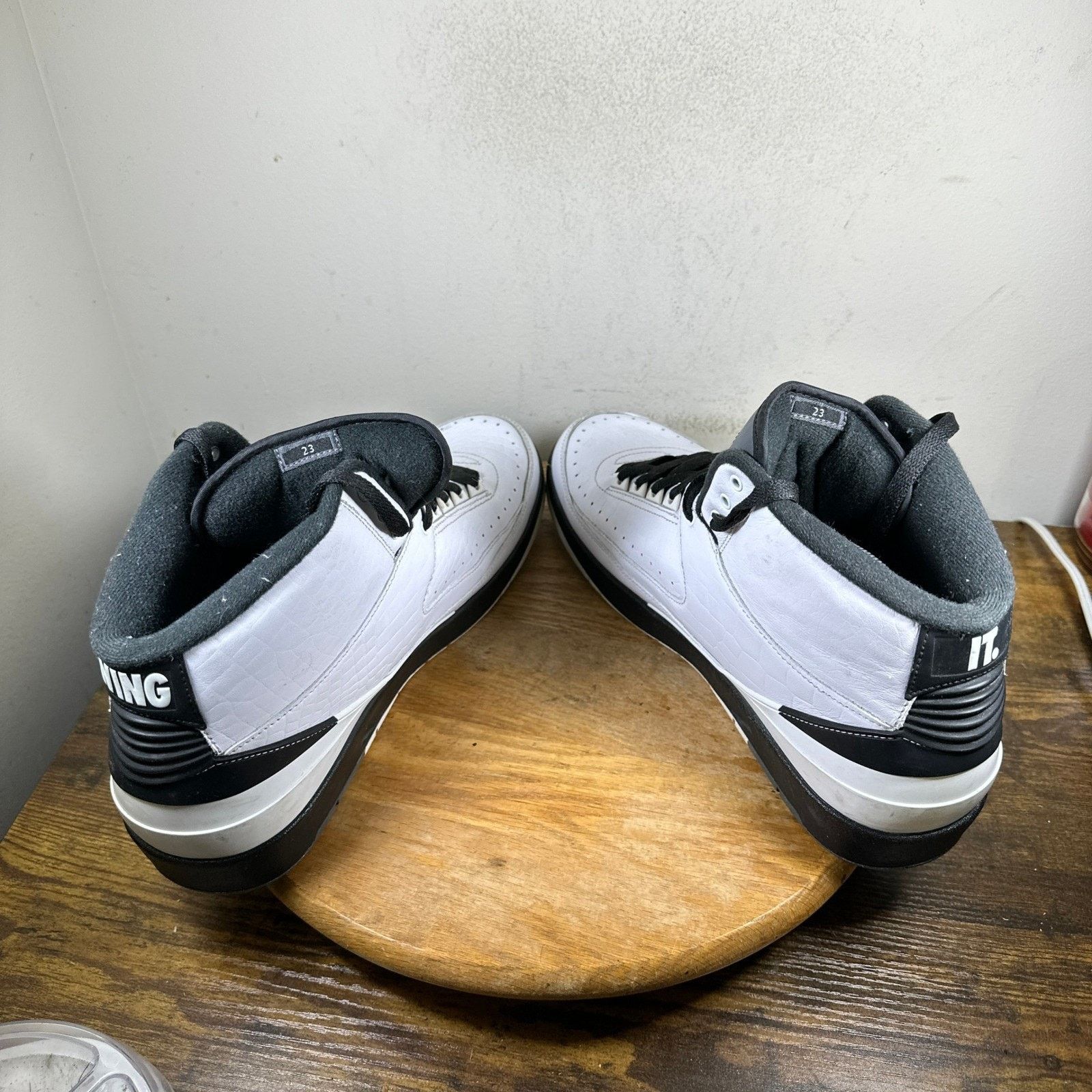 Nike Nike Air Jordan 2 Retro Wing It Mens Size 14 834272-103 Size US 14 / EU 47 - 5 Thumbnail