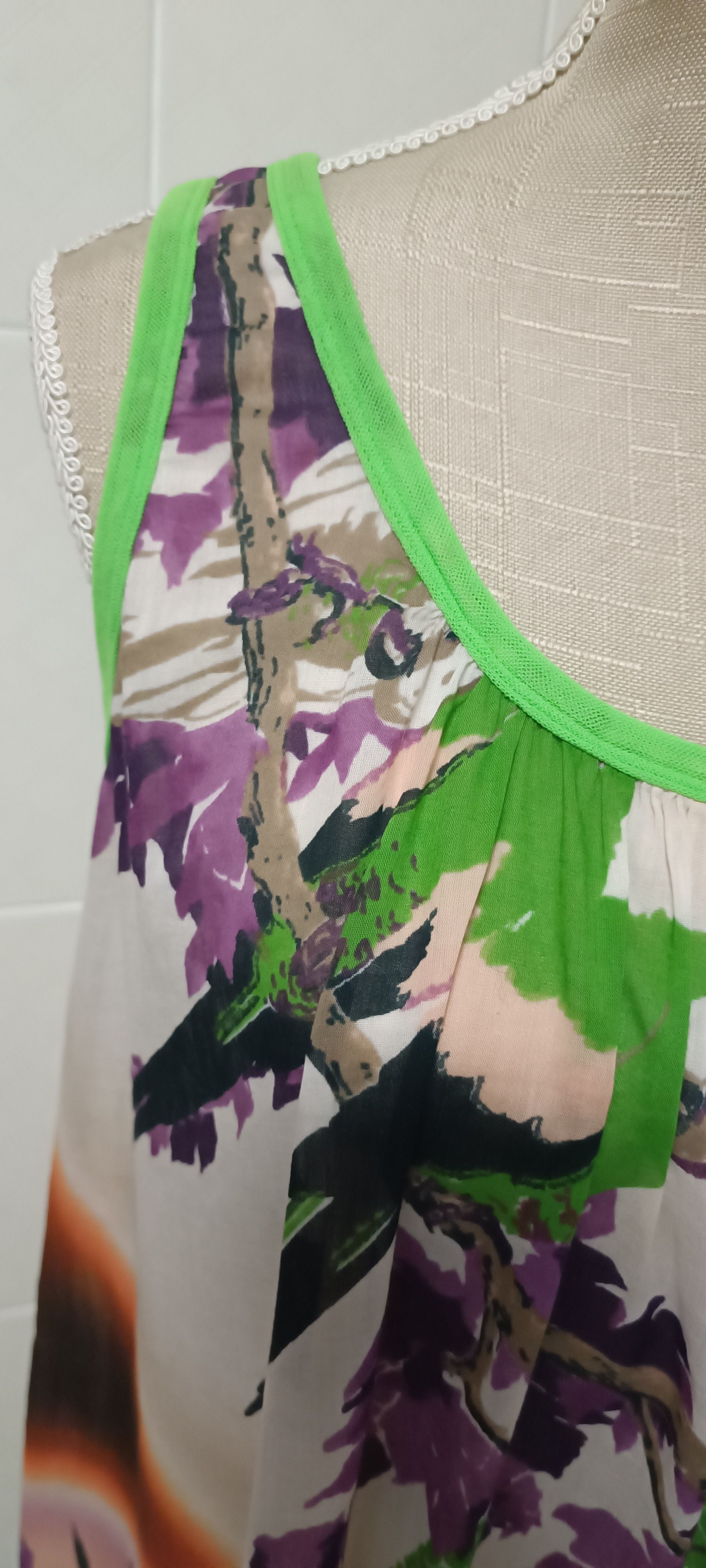 Jean Paul Gaultier Loose tank top with parrots print Size M / US 6-8 / IT 42-44 - 9 Thumbnail