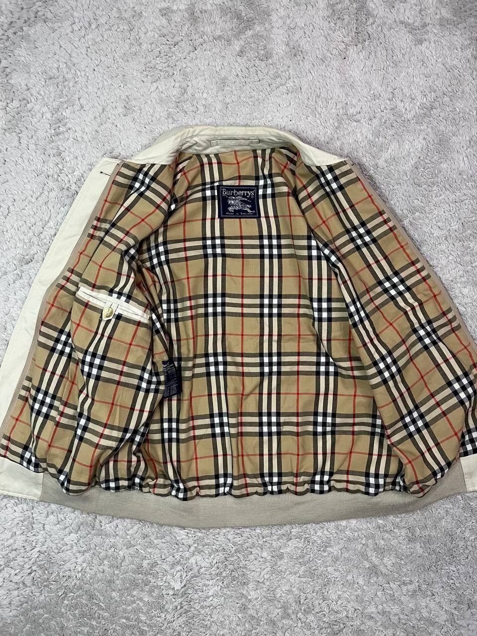 Burberry Burberry Nova Check Vintage Bomber Jacket Size US S / EU 44-46 / 1 - 4 Thumbnail