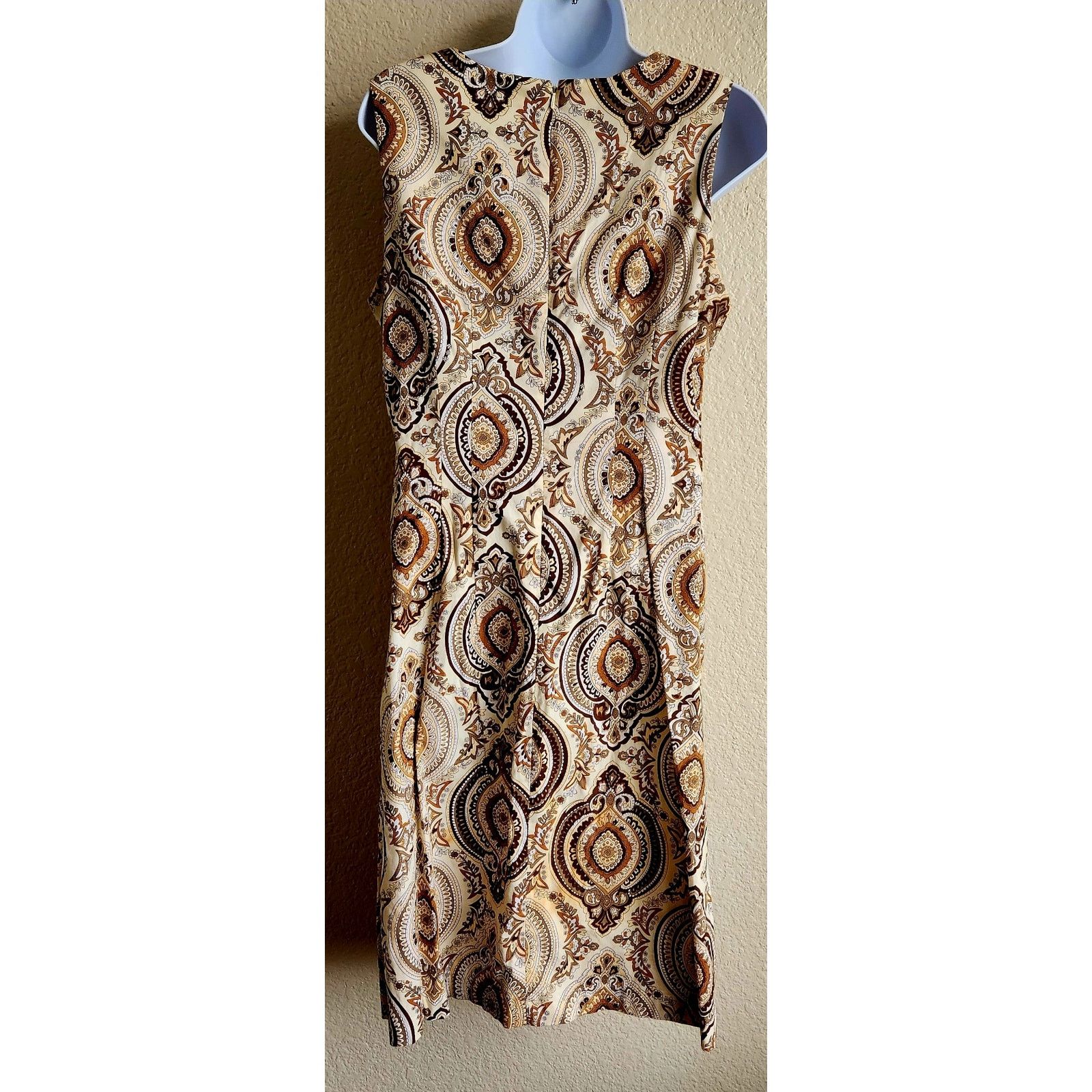 Other Chadwicks Brown Floral Beaded Round Neck Sheath Dress 12 Size XL / US 12-14 / IT 48-50 - 2 Thumbnail