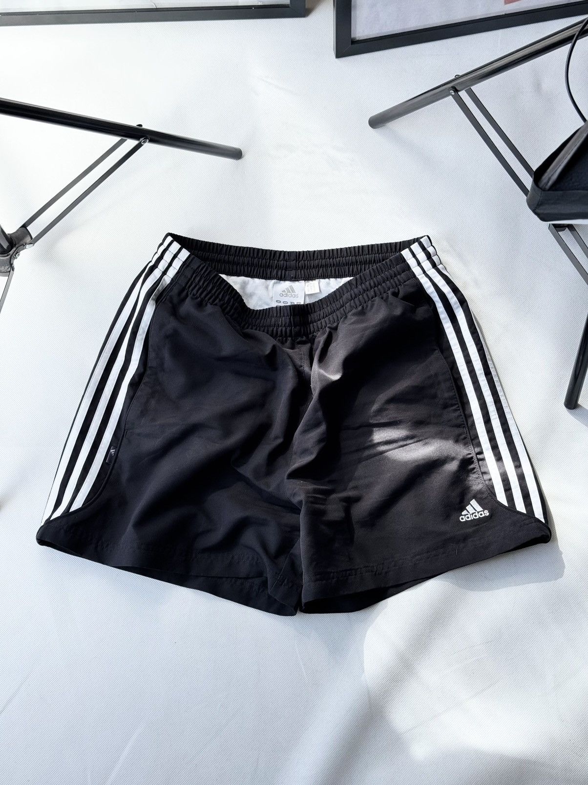 Adidas × Vintage Vintage Y2K Adidas Pinterest Shorts Streetwear 90s Size US 31 - 1 Thumbnail