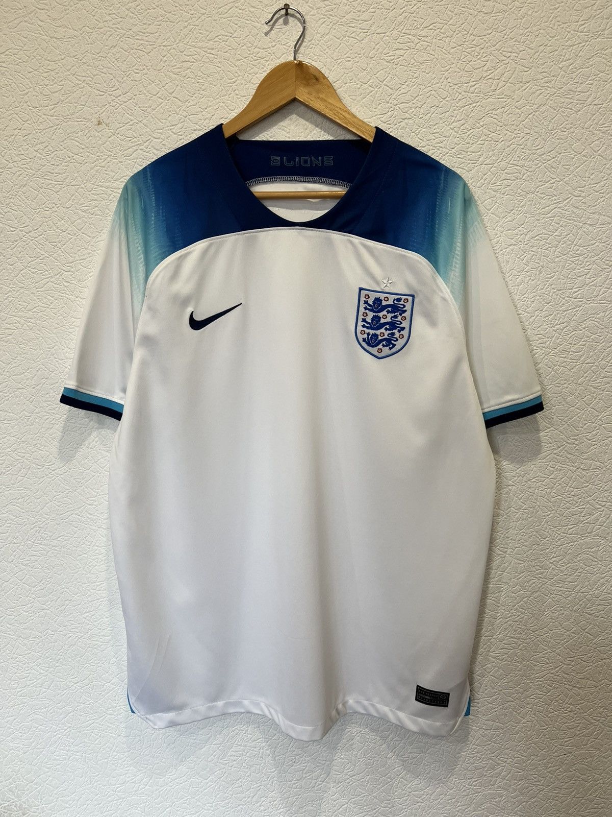 Nike England Nike 2022 Home Kit Soccer Jersey Football Shirt Size US XXL / EU 58 / 5 - 1 Thumbnail