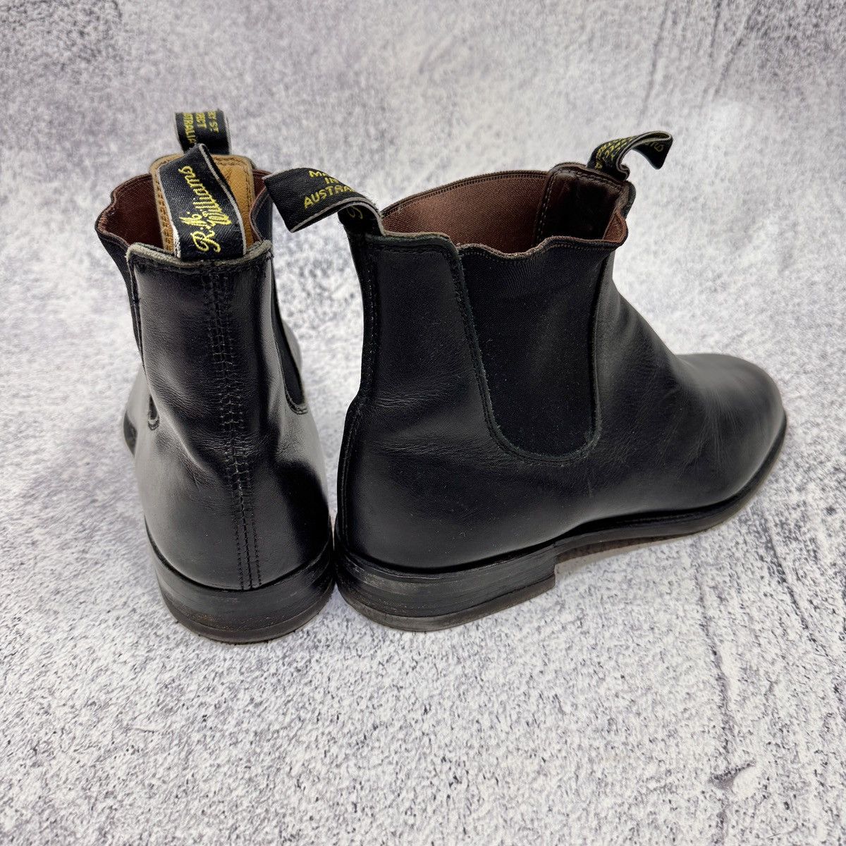 R.M. Williams R.M. Williams Mens Classic Black Leather Chelsea Boots US11 Size US 11 / EU 44 - 5 Thumbnail