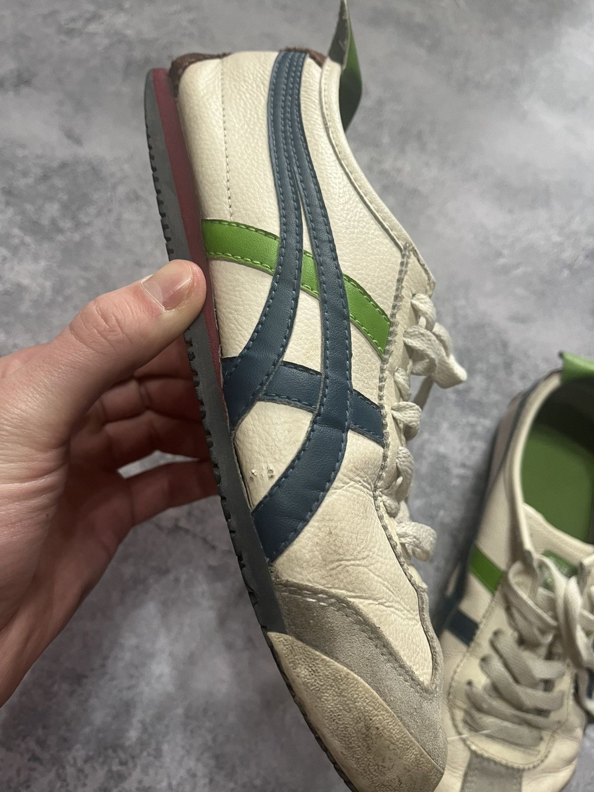 Onitsuka Tiger ONITSUKA TIGER ASICS RARE KILL BILL SNEAKERS Size US 8 / EU 41 - 4 Thumbnail