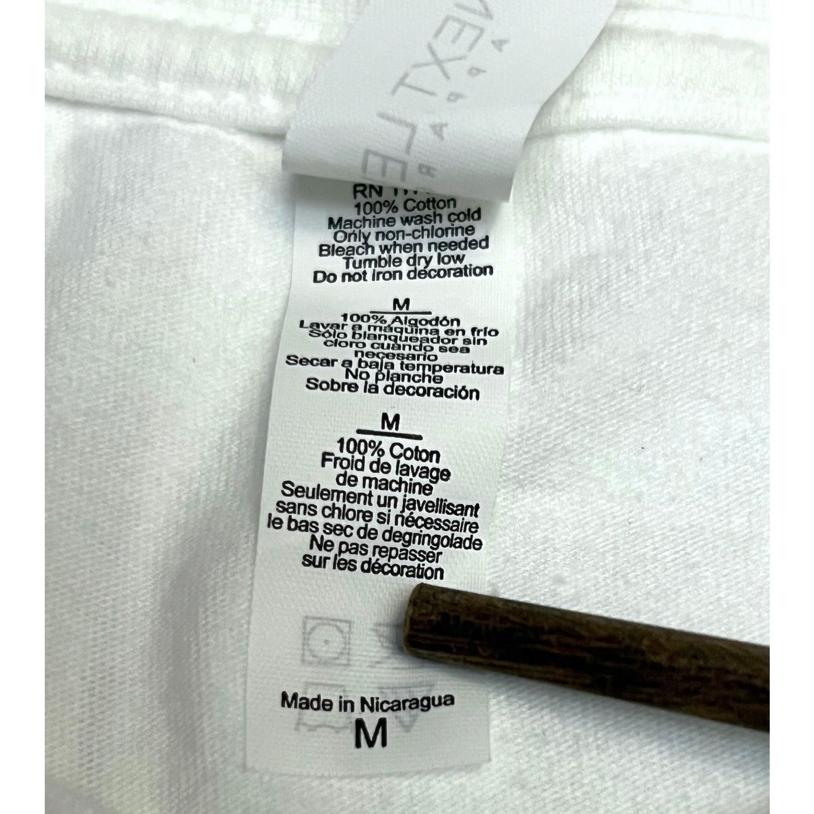 Next Level Apparel Disney Alice in Wonderland “We Are All Mad Here” T-Shirt Size M / US 6-8 / IT 42-44 - 7 Thumbnail