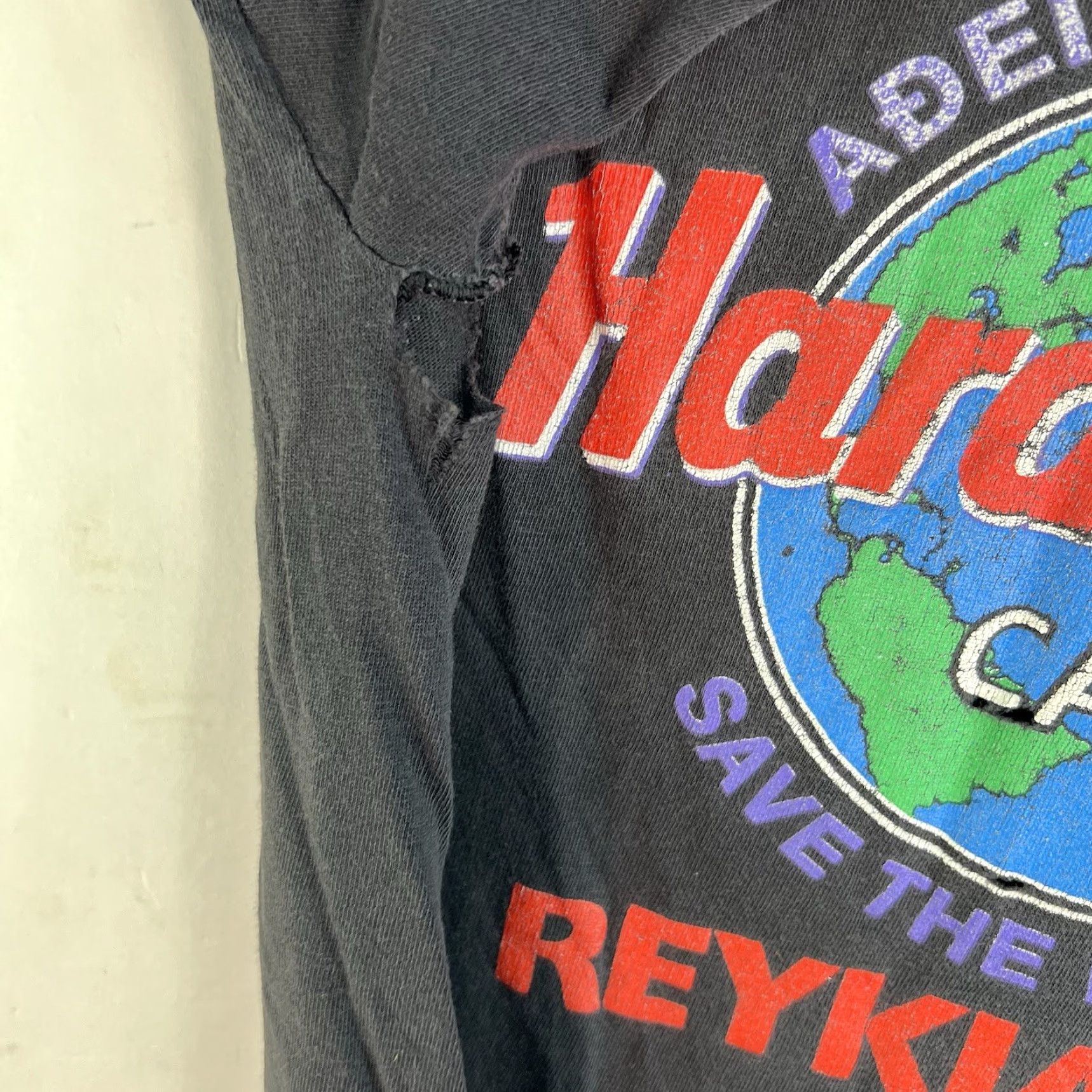 Hard Rock Cafe VINTAGE Hard Rock Cafe REYKJAVIK Iceland T-Shirt Mens Size M Black 90s Distressed Graphic Print Size US M / EU 48-50 / 2 - 4 Thumbnail