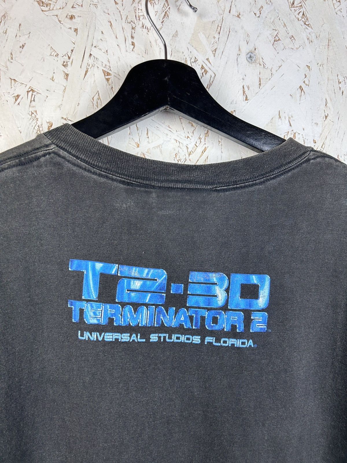 Universal Studios 90s Vintage Terminator T2-3D Universal Florida Faded T-Shirt Size US L / EU 52-54 / 3 - 5 Thumbnail