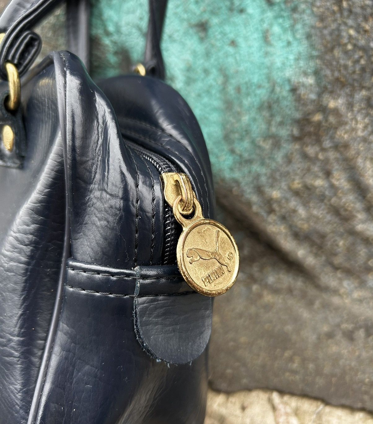 Puma × Vintage Vintage Puma Y2k Leather Mini Bag Size ONE SIZE - 5 Thumbnail