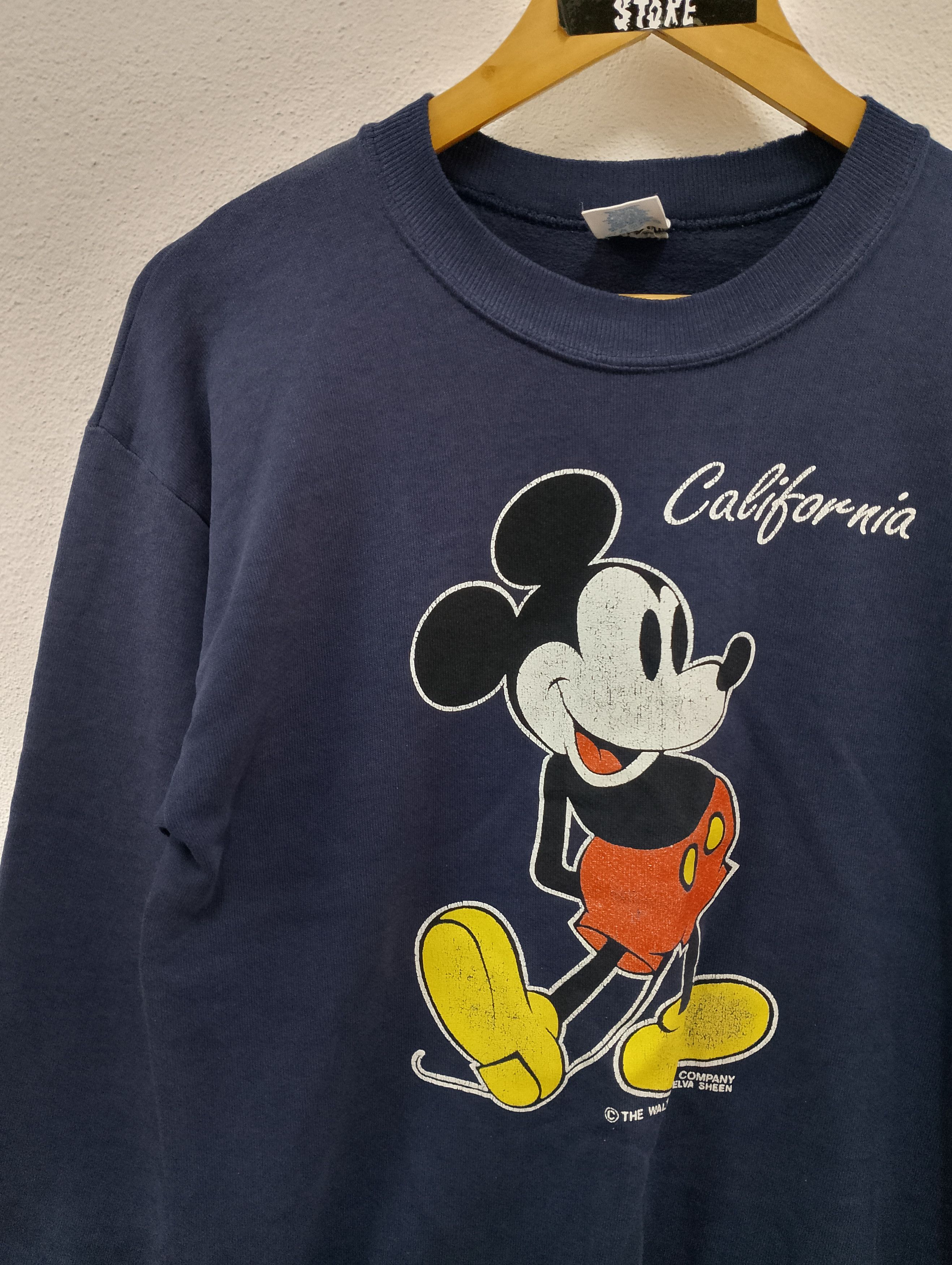 Disney Vintage 80s Velva Sheen Mickey Mouse California Sweatshirt Size US M / EU 48-50 / 2 - 2 Thumbnail