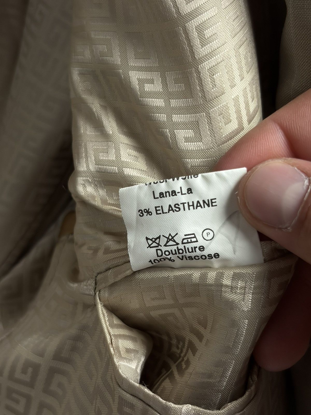 Givenchy Givenchy Vintage Authentic Beige Pinstripe Wool Blazer Size 42R - 11 Thumbnail