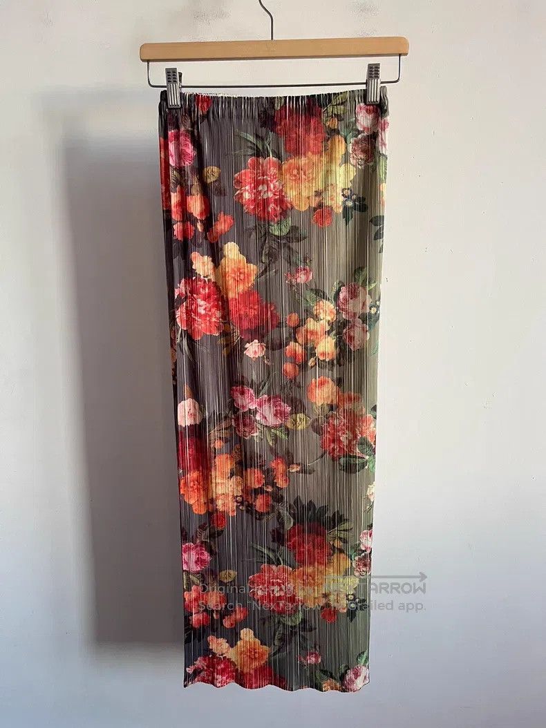 Issey Miyake Issey Miyake size:3 Brown Midi Skirt Size 22" - 2 Thumbnail