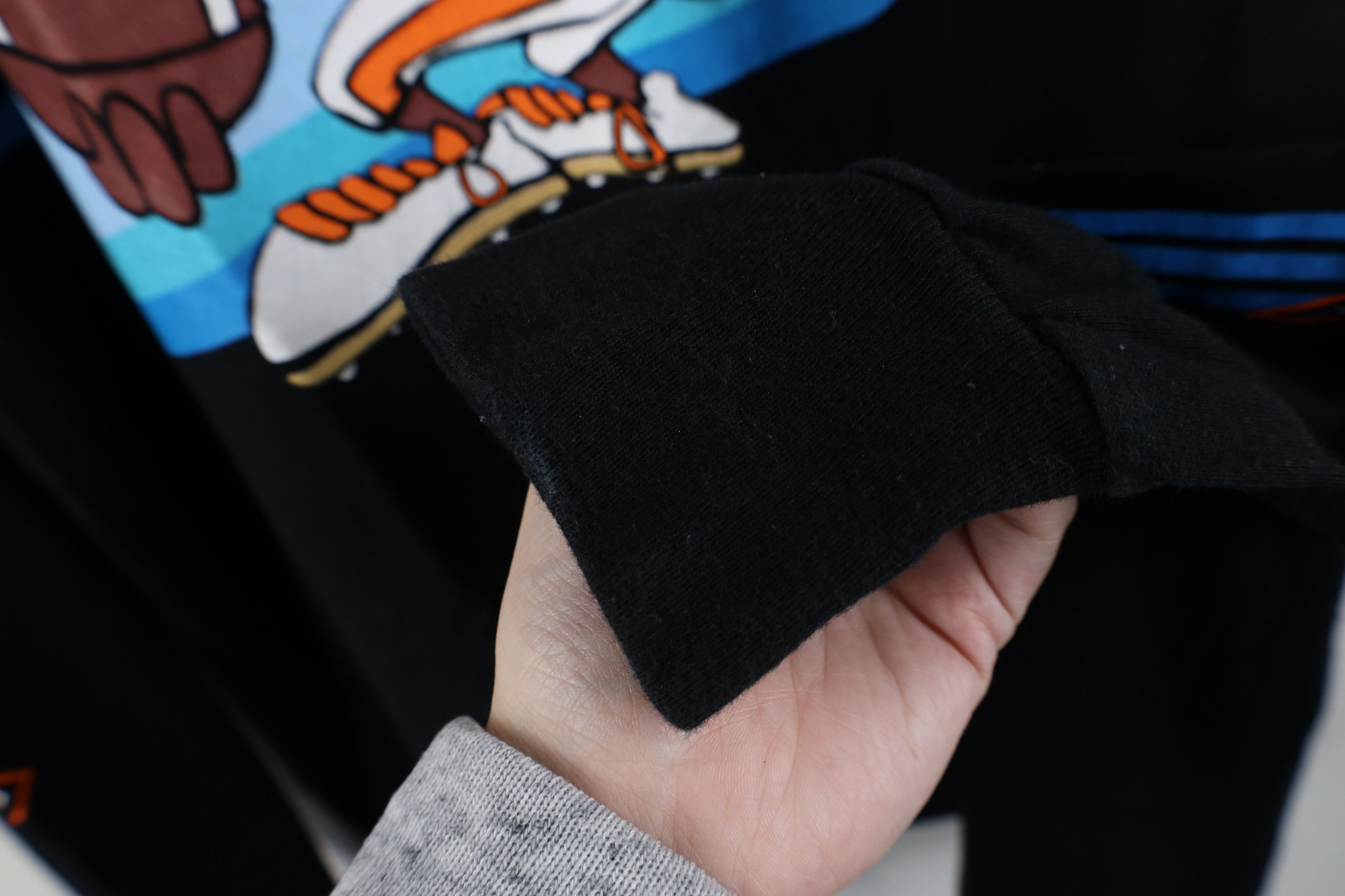 Vintage Vintage 90s Looney Tunes Tazmanian Devil Long Sleeve T-Shirt Size US M / EU 48-50 / 2 - 10 Thumbnail